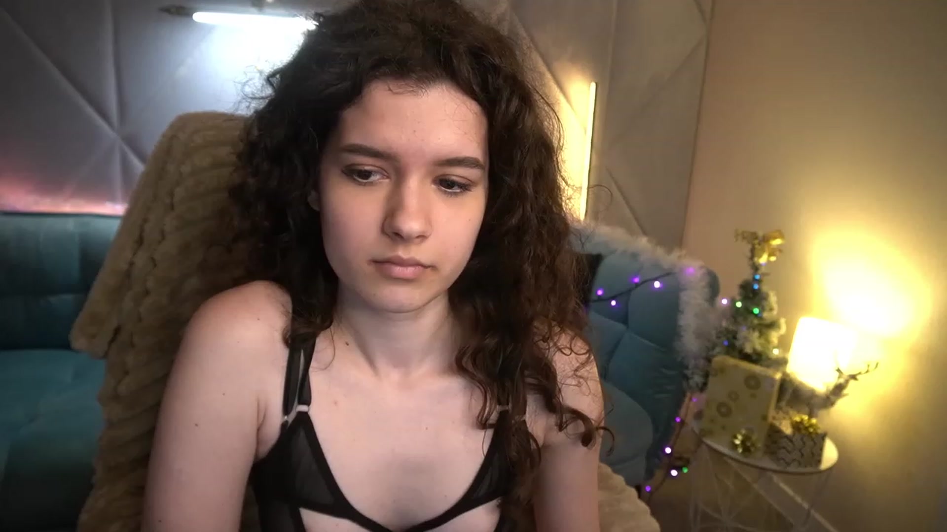 Gallery image thumbnail from Sherry_Li's myfreecams stream on, 01/07/2023, 16:08 image 5 of 20