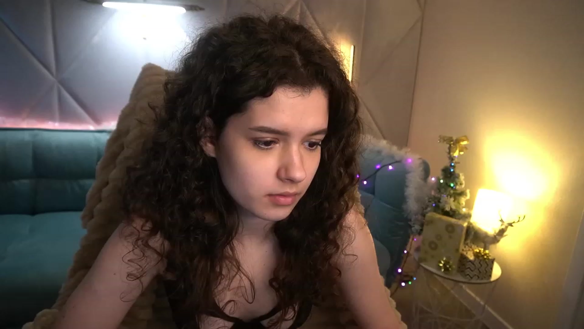 Gallery image thumbnail from Sherry_Li's myfreecams stream on, 01/07/2023, 18:38 image 3 of 20