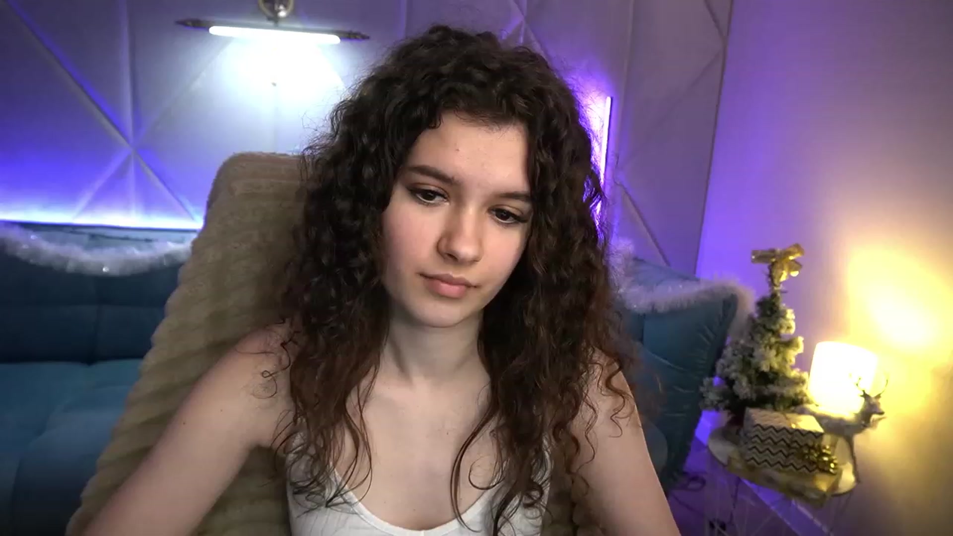 Gallery image thumbnail from Sherry_Li's myfreecams stream on, 01/12/2023, 14:41 image 17 of 20
