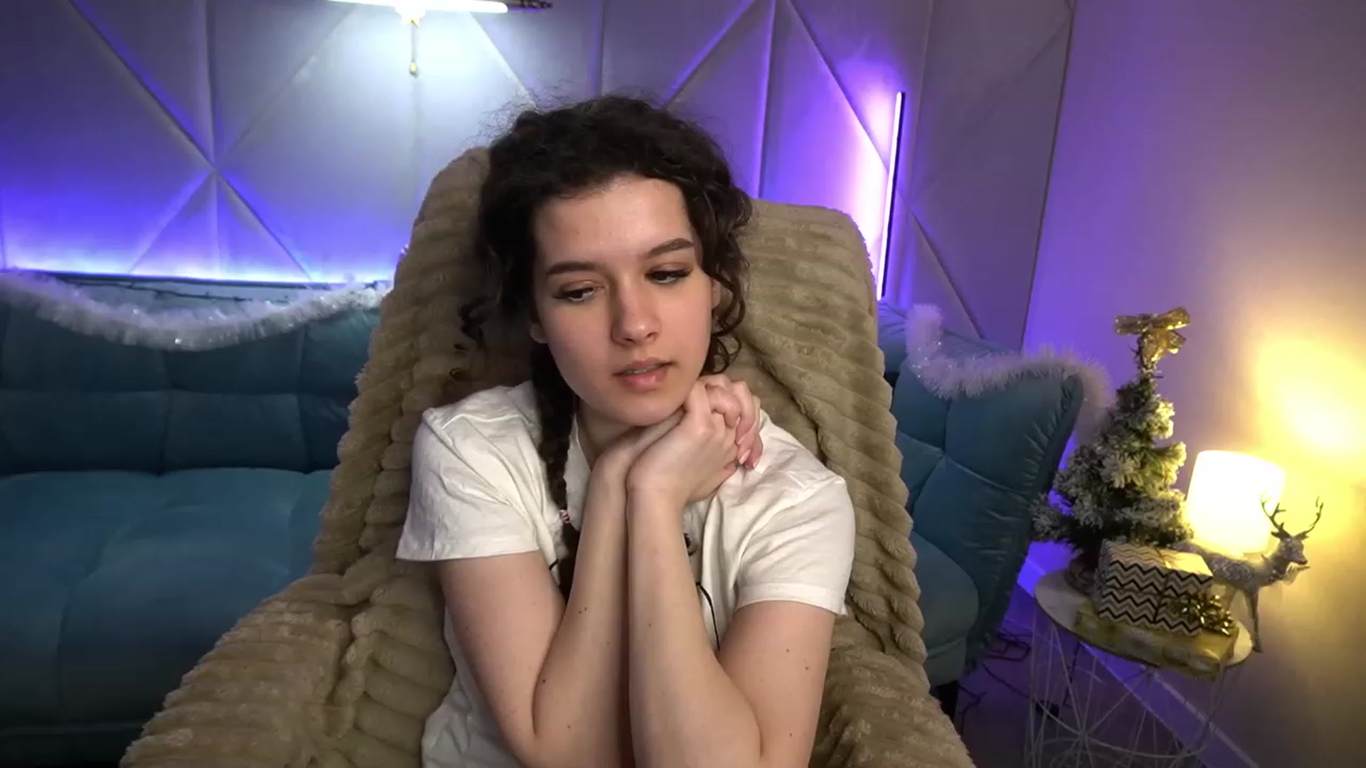 Gallery image thumbnail from Sherry_Li's myfreecams stream on, 01/13/2023, 16:45 image 20 of 20