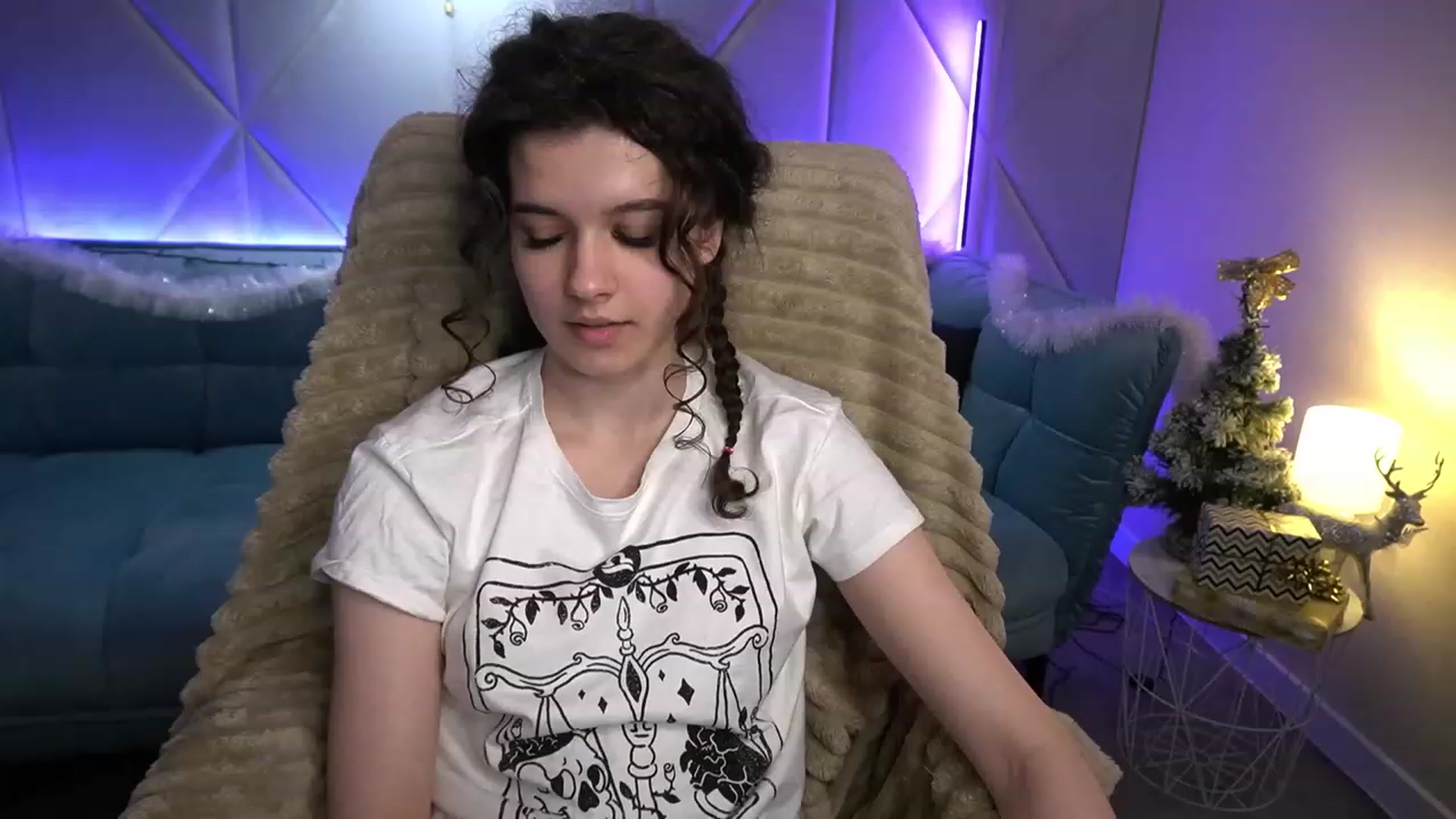 Gallery image thumbnail from Sherry_Li's myfreecams stream on, 01/13/2023, 18:11 image 12 of 20
