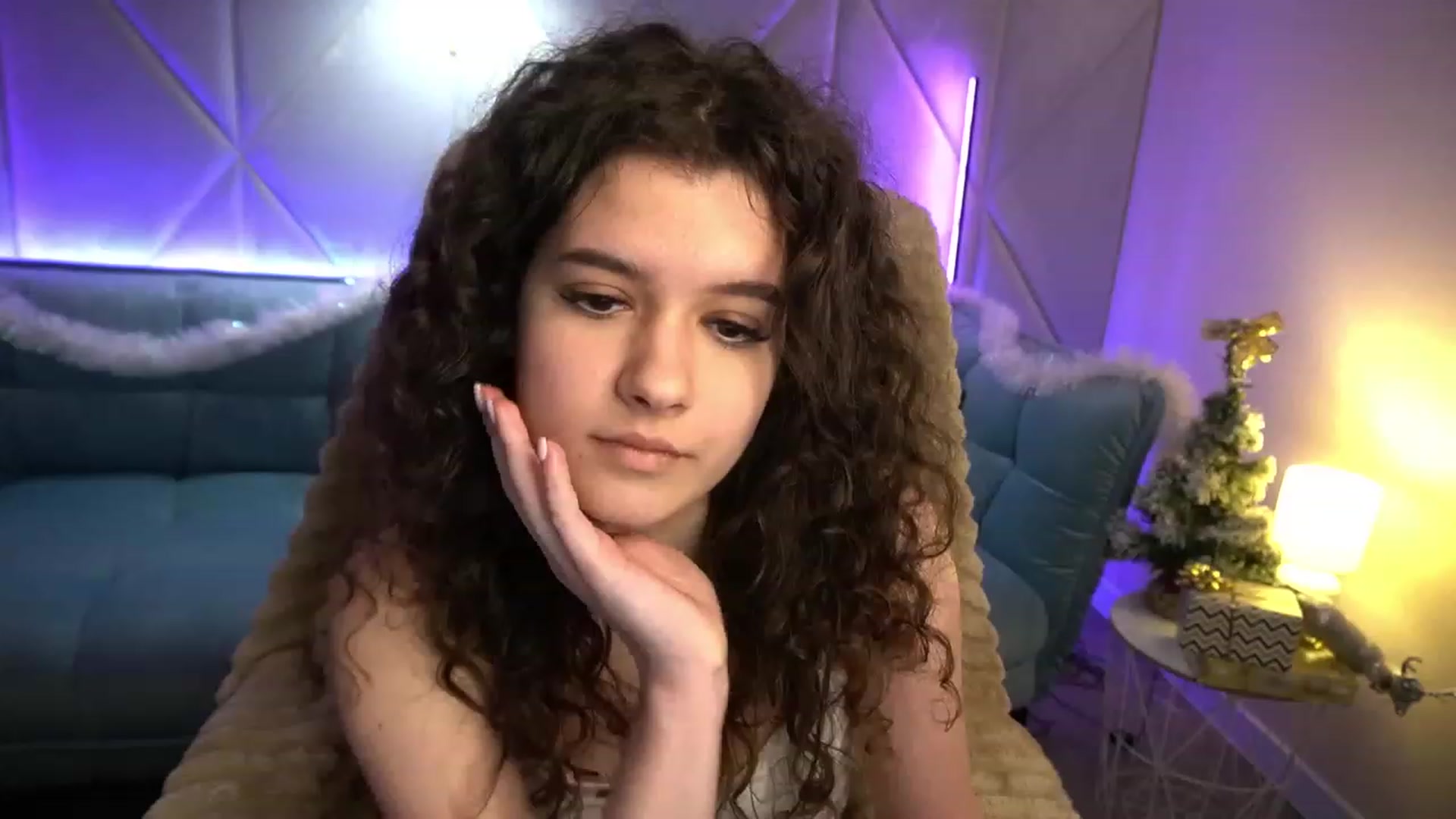 Gallery image thumbnail from Sherry_Li's myfreecams stream on, 01/15/2023, 14:35 image 18 of 20