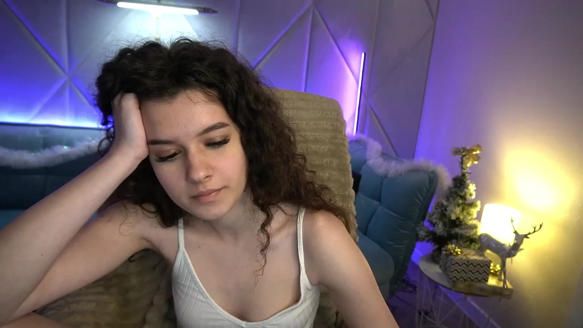 Gallery image thumbnail from Sherry_Li's myfreecams stream on, 01/15/2023, 16:05 image 13 of 20