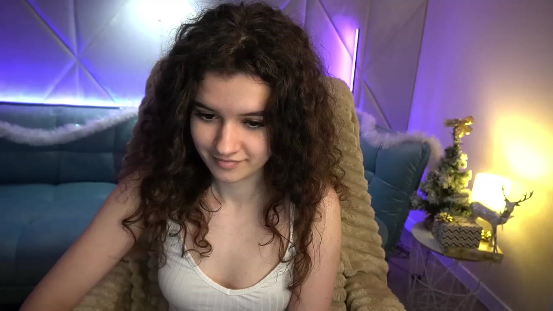 Gallery image thumbnail from Sherry_Li's myfreecams stream on, 01/15/2023, 17:07 image 15 of 20
