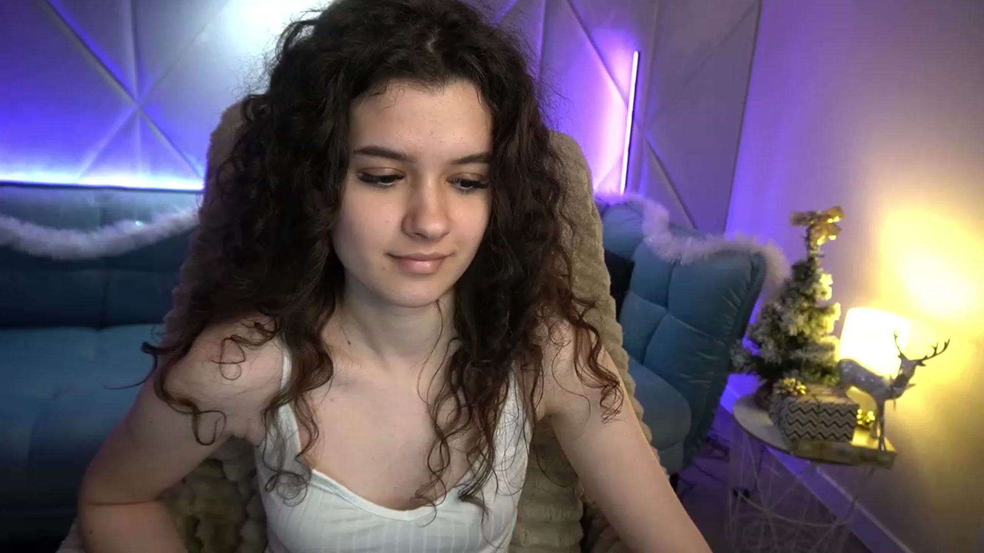 Gallery image thumbnail from Sherry_Li's myfreecams stream on, 01/15/2023, 17:47 image 2 of 20