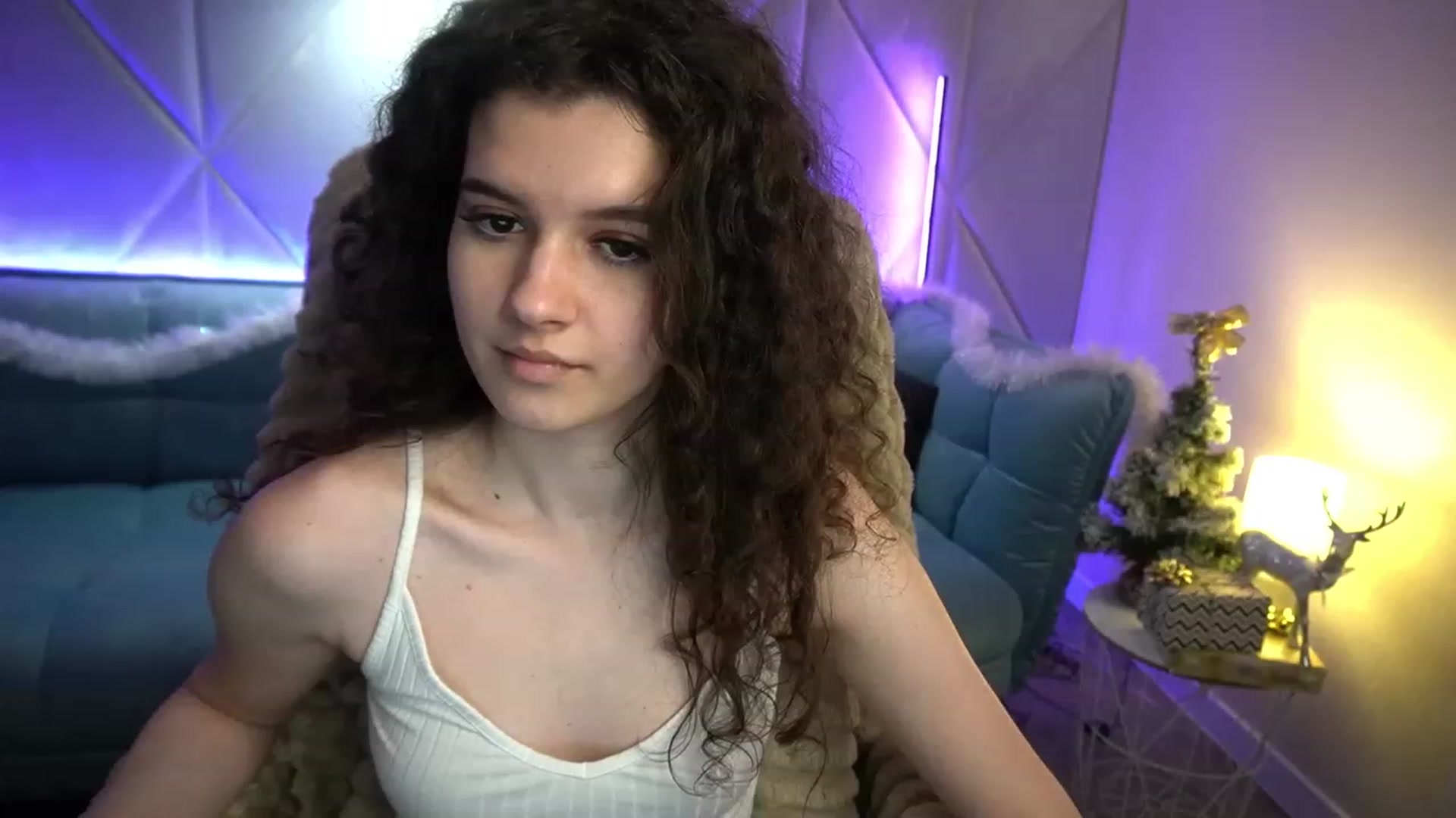 Gallery image thumbnail from Sherry_Li's myfreecams stream on, 01/15/2023, 17:47 image 7 of 20