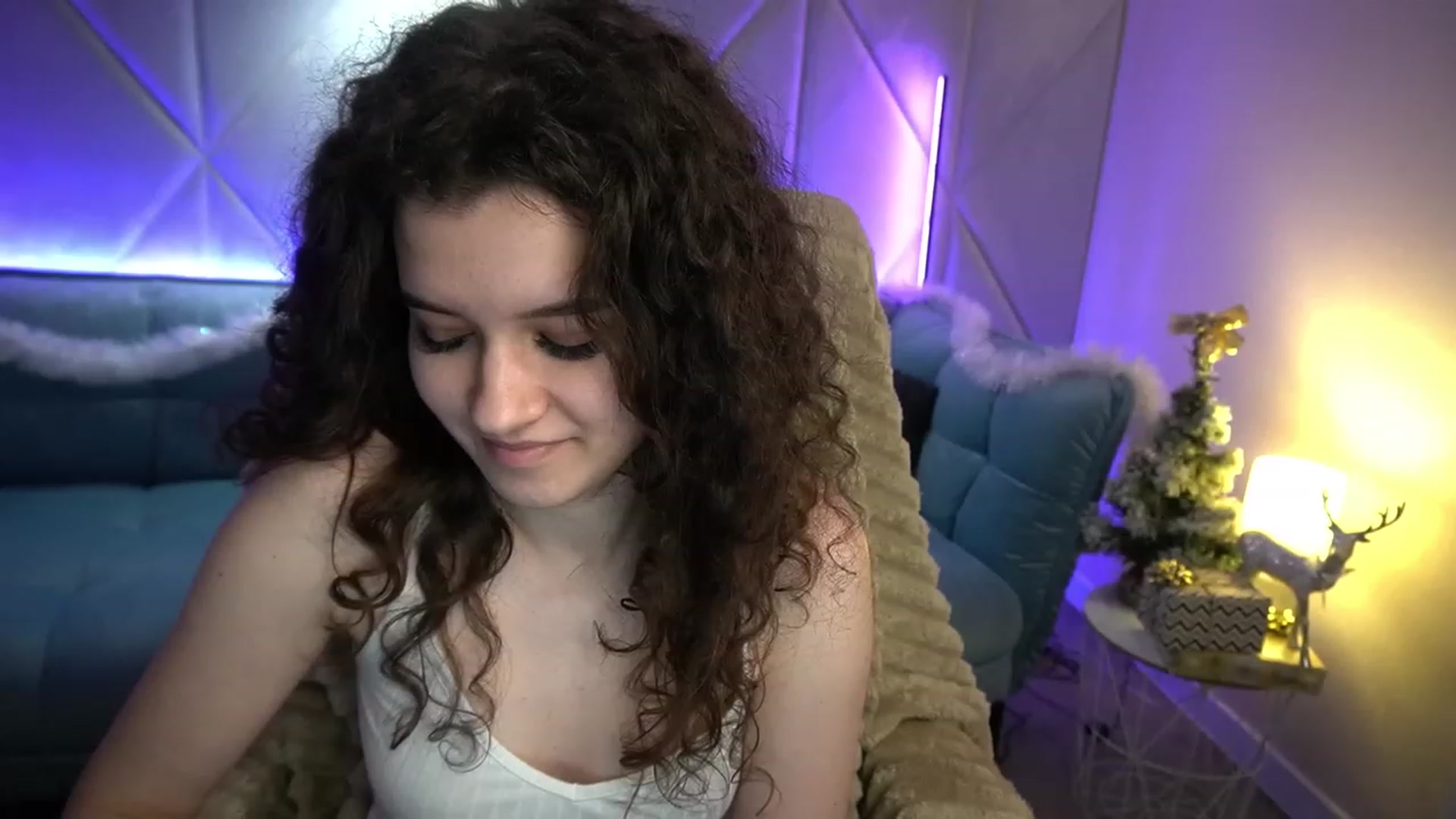 Gallery image thumbnail from Sherry_Li's myfreecams stream on, 01/15/2023, 17:47 image 6 of 20