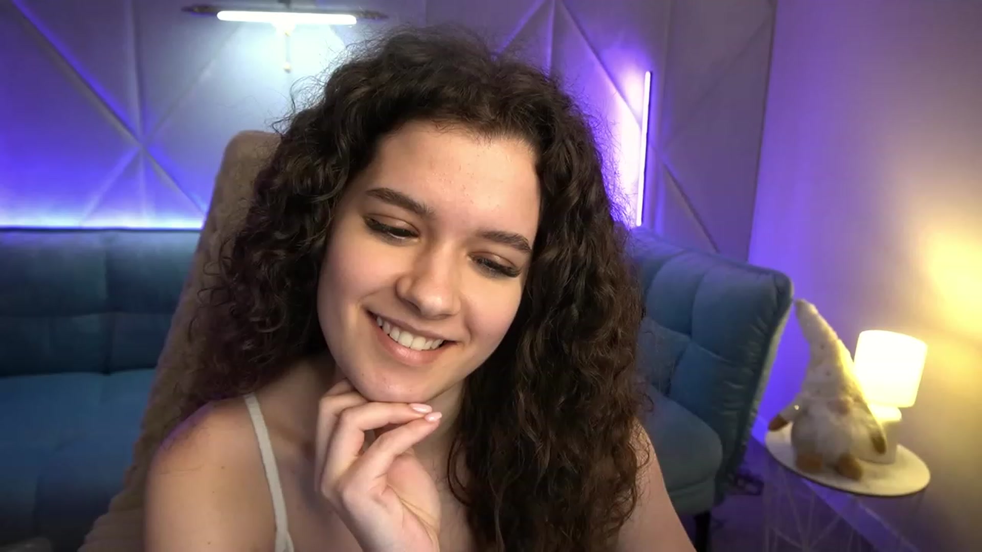 Gallery image thumbnail from Sherry_Li's myfreecams stream on, 01/18/2023, 16:47 image 18 of 20