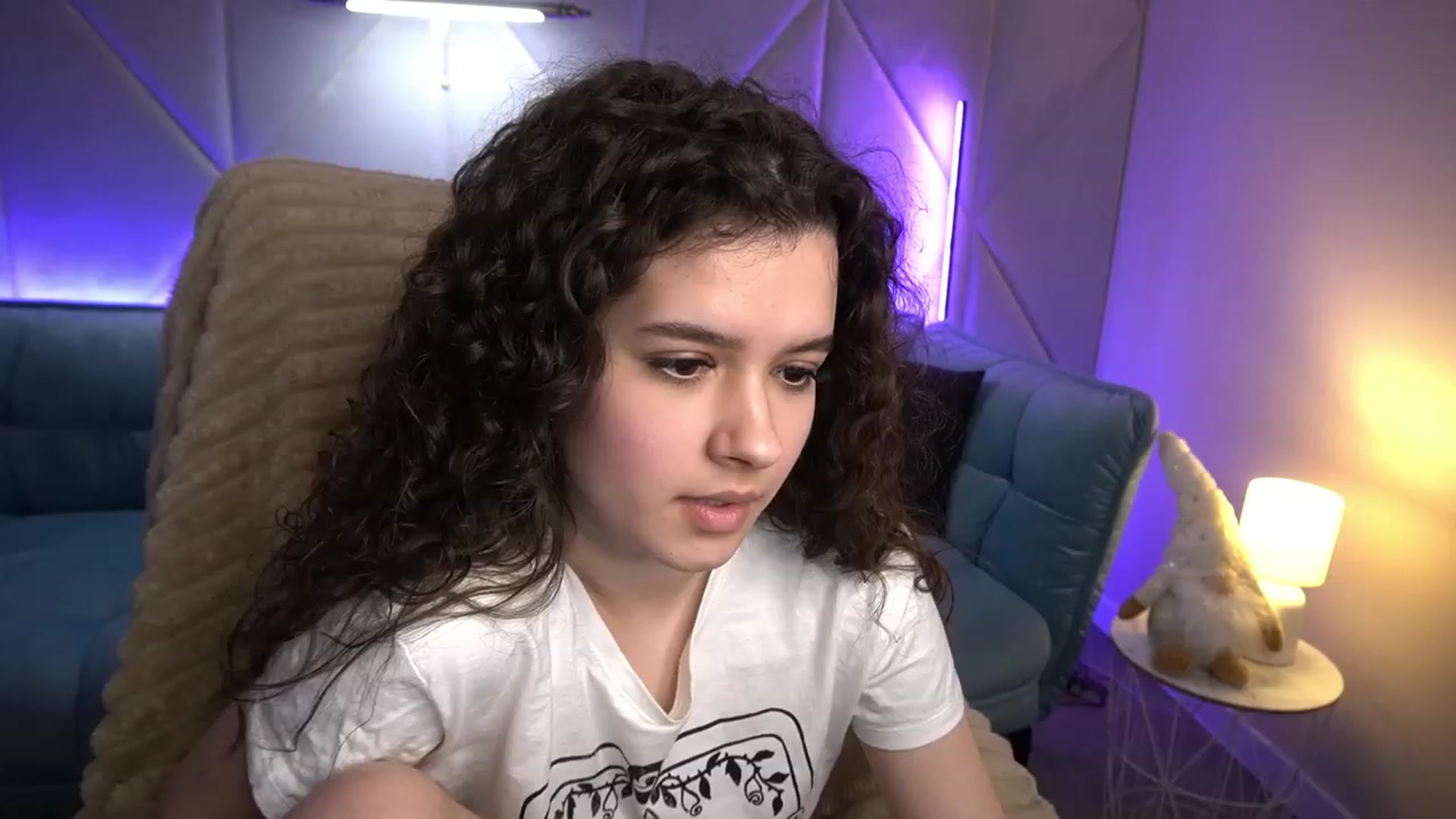 Gallery image thumbnail from Sherry_Li's myfreecams stream on, 01/19/2023, 15:30 image 2 of 20