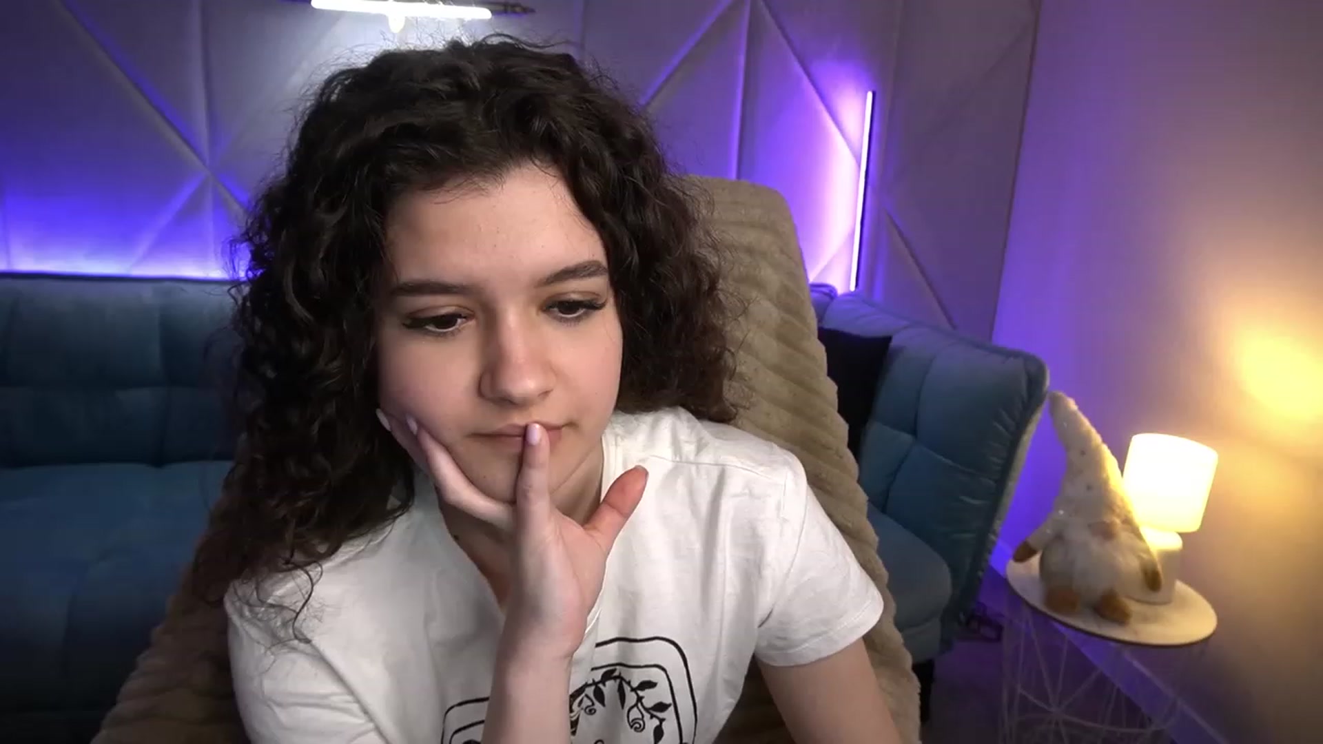 Gallery image thumbnail from Sherry_Li's myfreecams stream on, 01/19/2023, 15:30 image 17 of 20