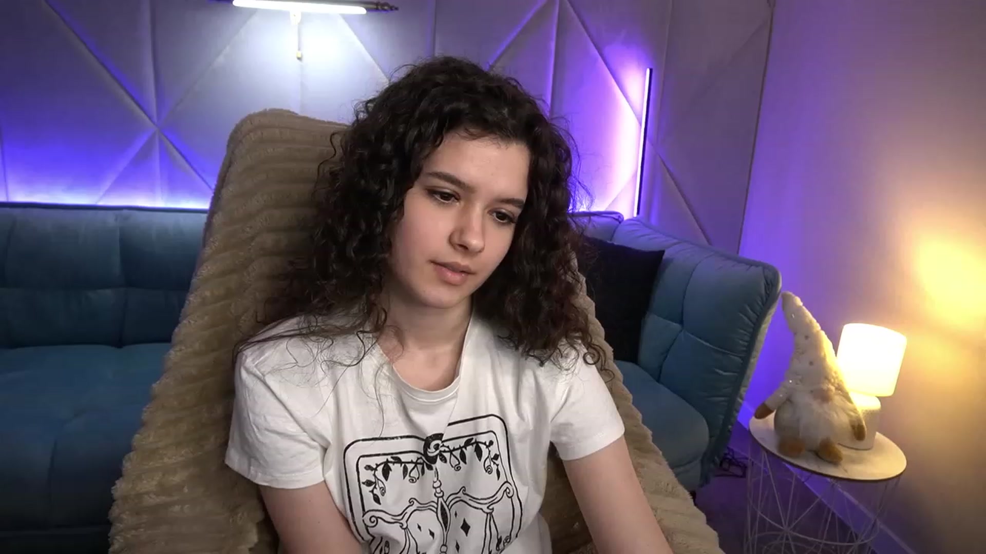 Gallery image thumbnail from Sherry_Li's myfreecams stream on, 01/19/2023, 16:21 image 6 of 20