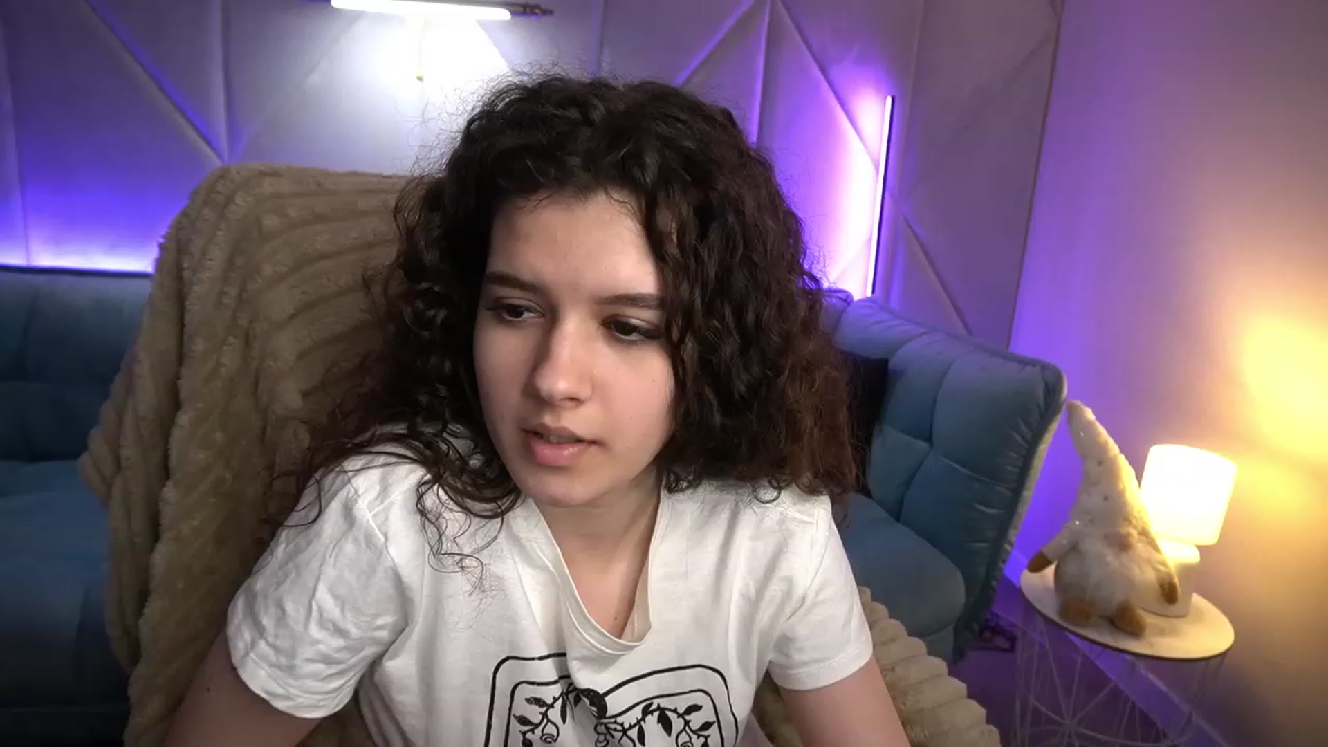 Gallery image thumbnail from Sherry_Li's myfreecams stream on, 01/19/2023, 18:23 image 7 of 20
