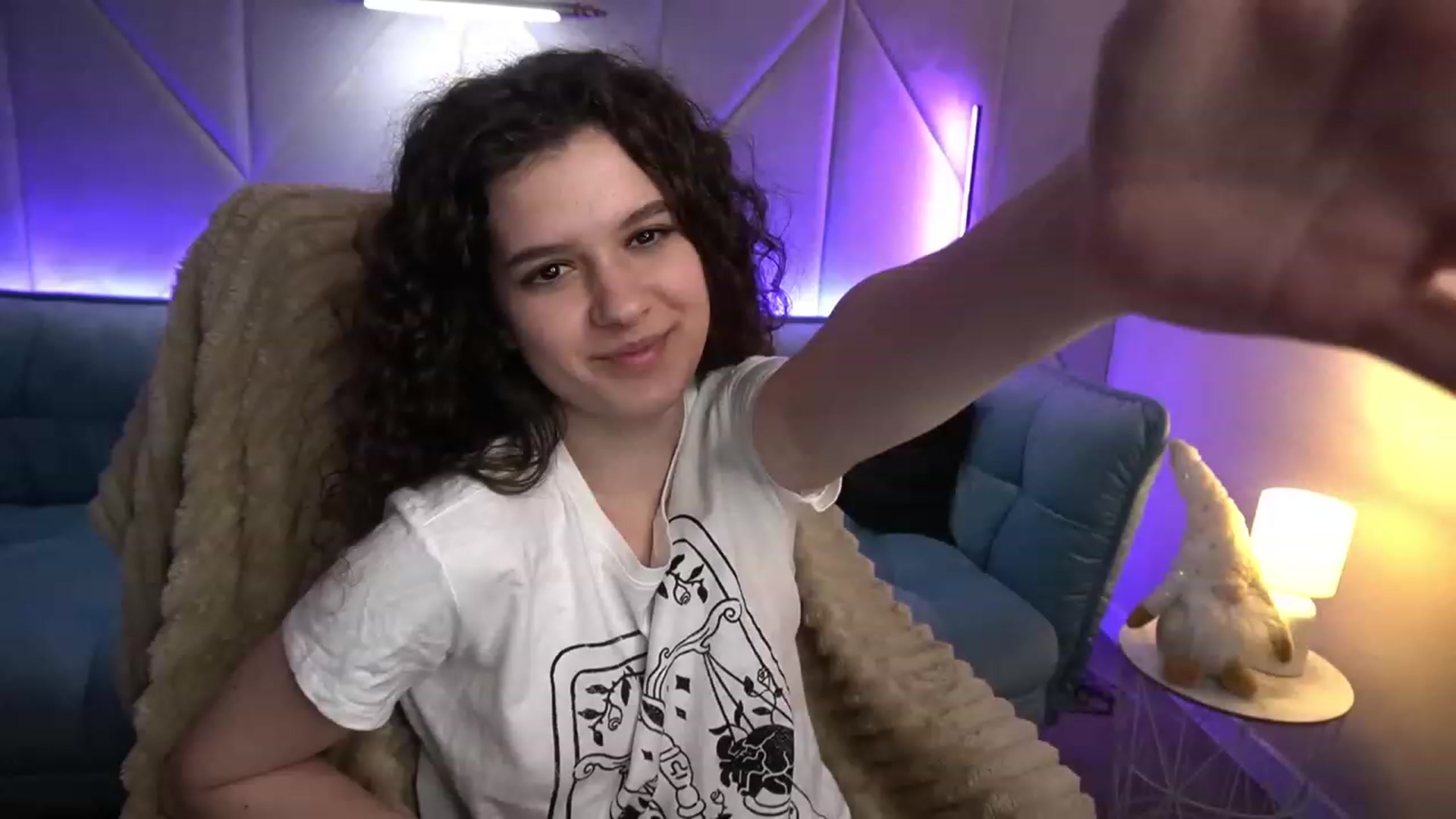 Gallery image thumbnail from Sherry_Li's myfreecams stream on, 01/19/2023, 18:23 image 5 of 20