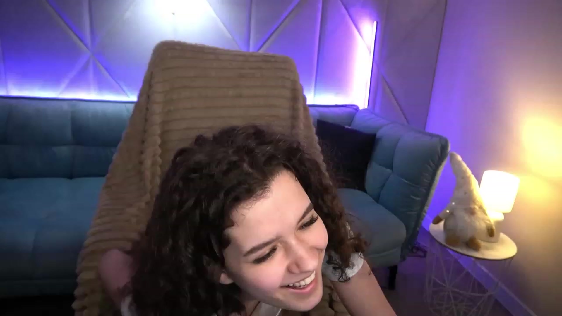 Gallery image thumbnail from Sherry_Li's myfreecams stream on, 01/20/2023, 17:57 image 8 of 20