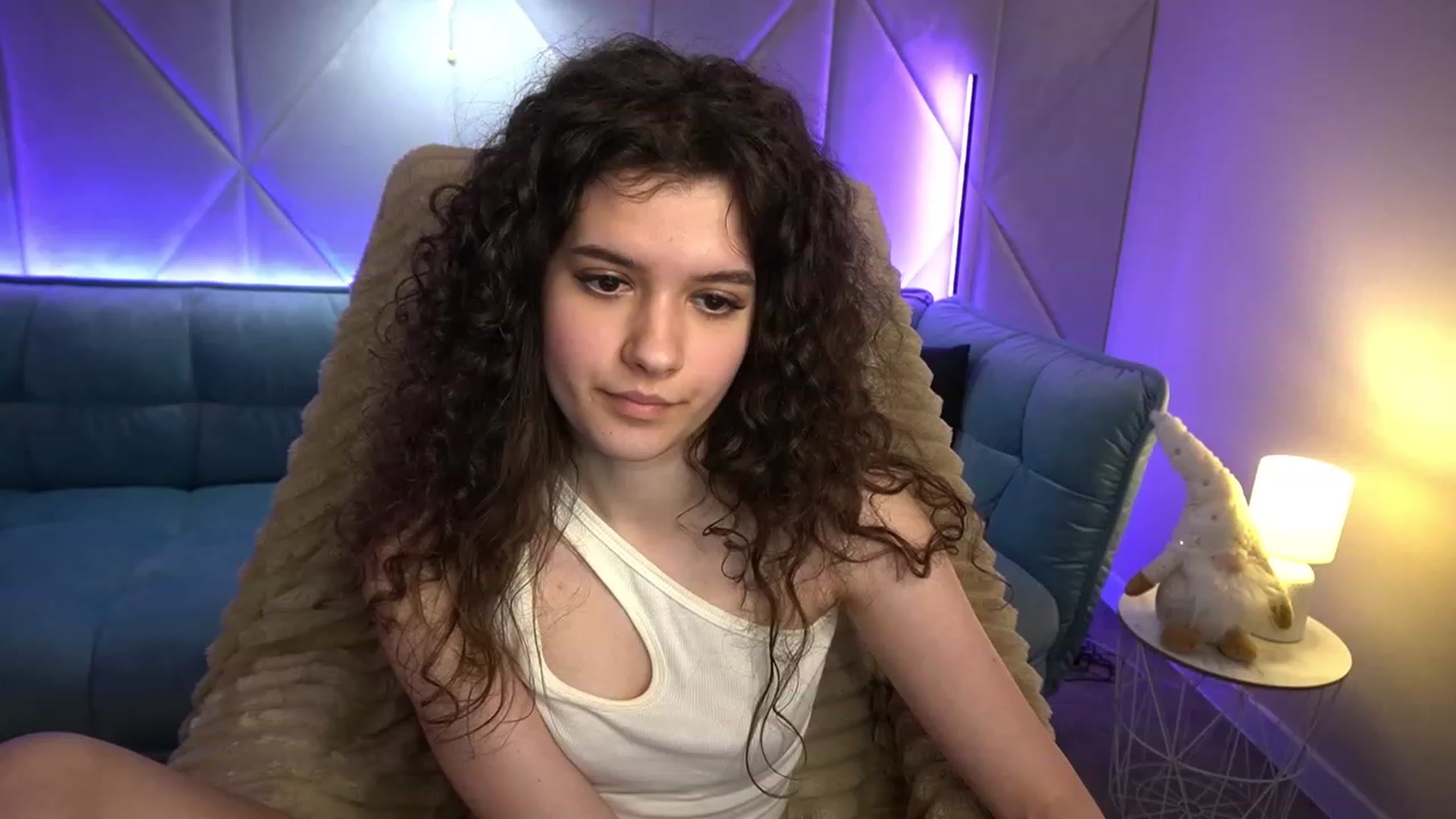 Gallery image thumbnail from Sherry_Li's myfreecams stream on, 01/21/2023, 15:49 image 14 of 20