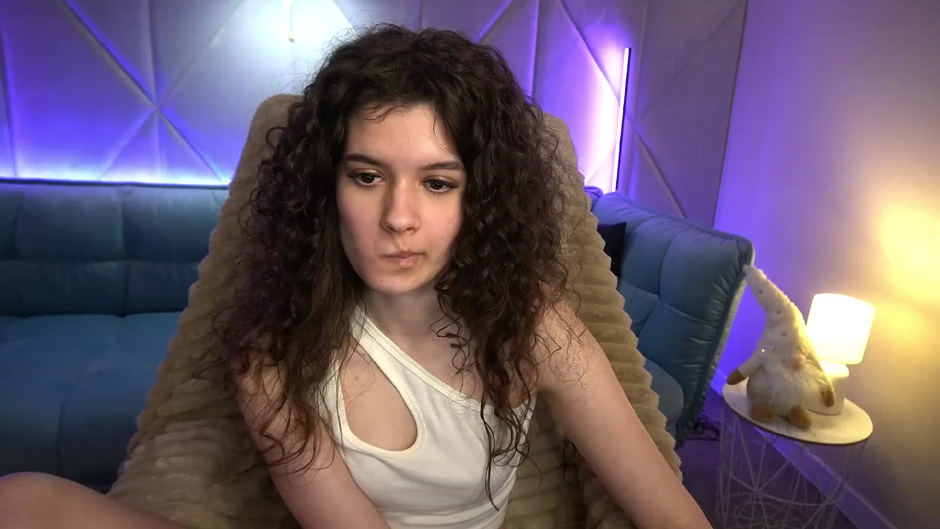 Gallery image thumbnail from Sherry_Li's myfreecams stream on, 01/21/2023, 15:49 image 15 of 20