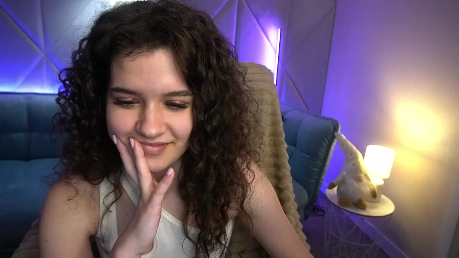 Gallery image thumbnail from Sherry_Li's myfreecams stream on, 01/21/2023, 17:14 image 12 of 20