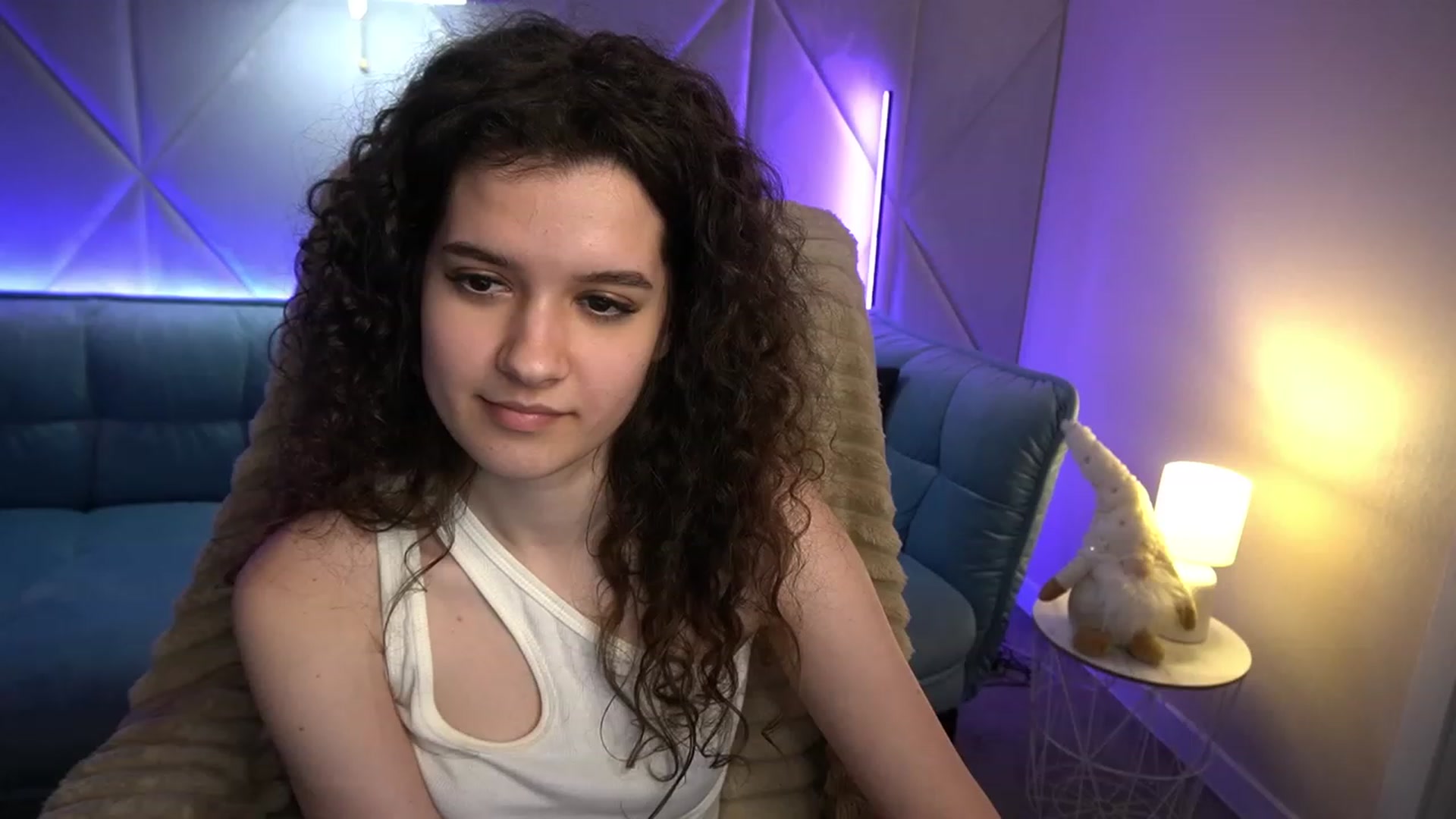 Gallery image thumbnail from Sherry_Li's myfreecams stream on, 01/21/2023, 17:14 image 14 of 20