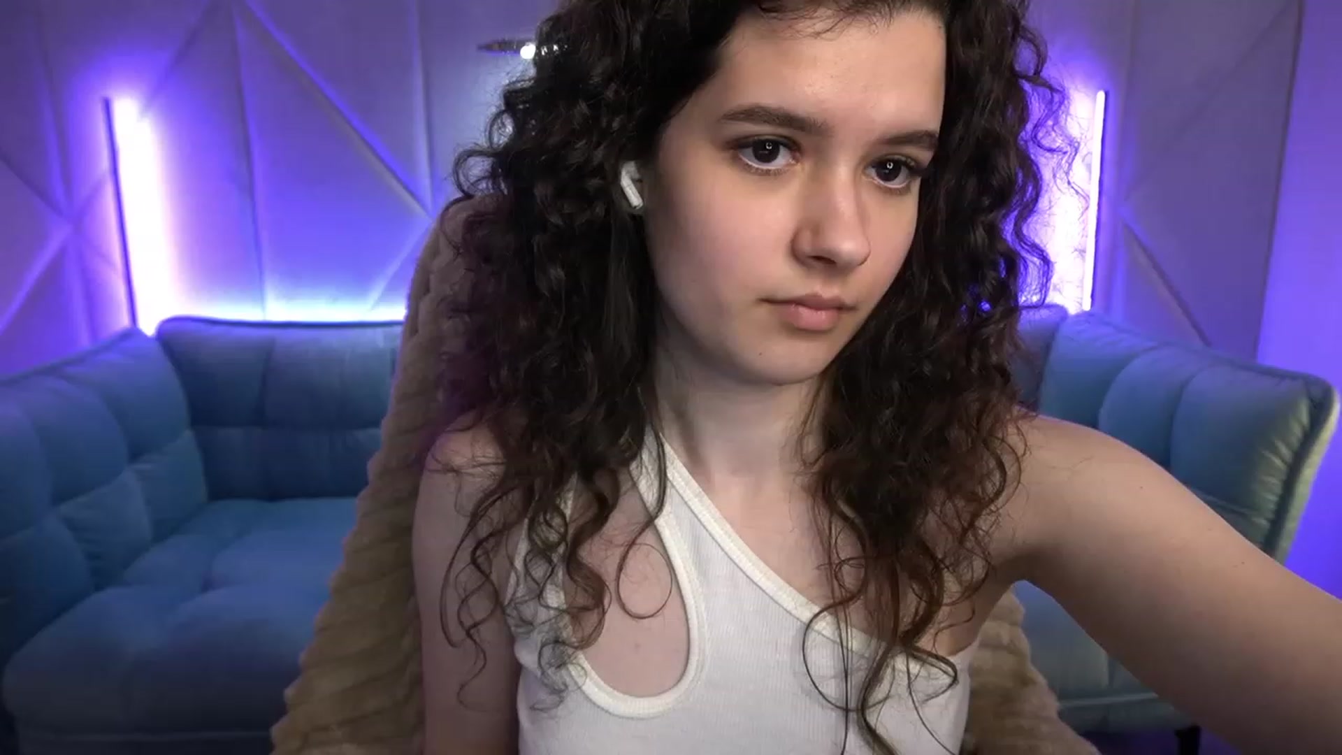 Gallery image thumbnail from Sherry_Li's myfreecams stream on, 01/30/2023, 16:18 image 4 of 20