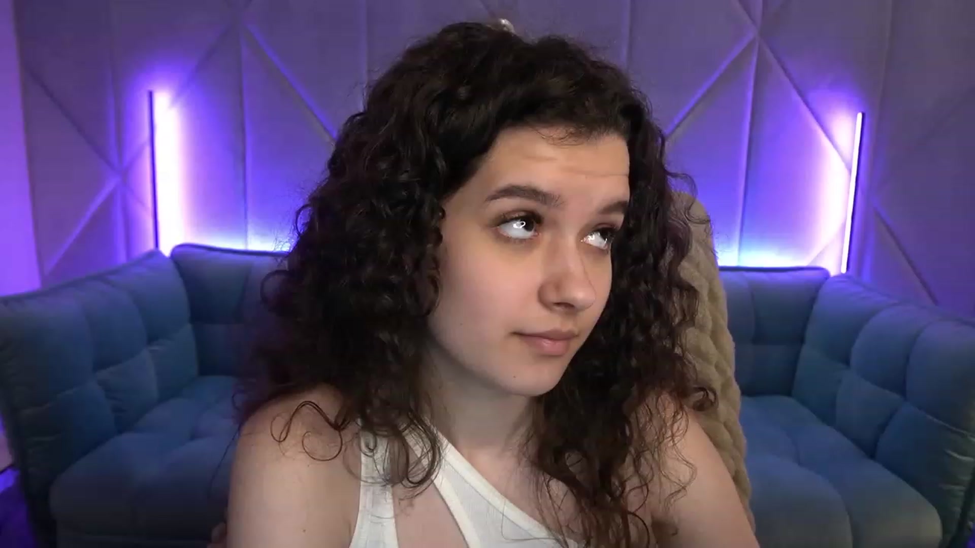 Gallery image thumbnail from Sherry_Li's myfreecams stream on, 01/30/2023, 16:18 image 18 of 20