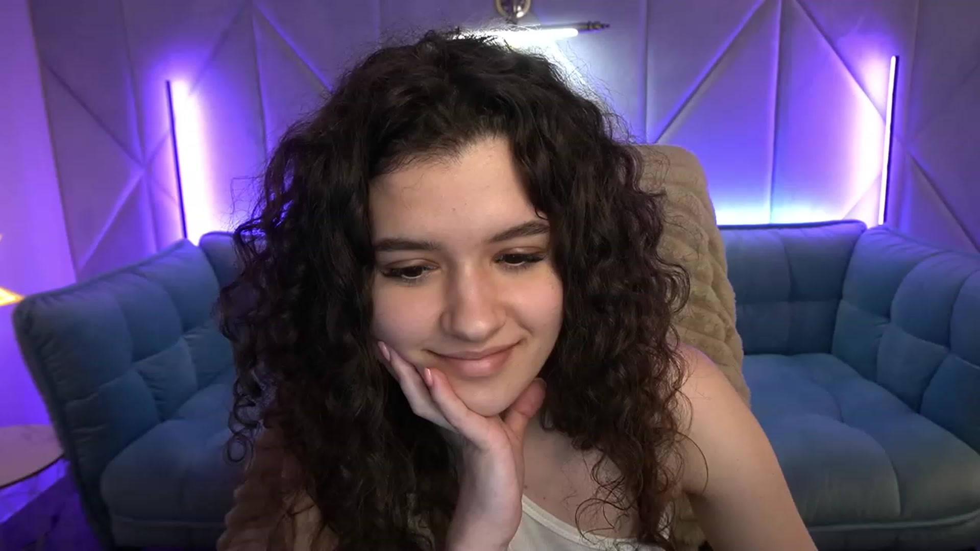 Gallery image thumbnail from Sherry_Li's myfreecams stream on, 01/30/2023, 16:18 image 9 of 20
