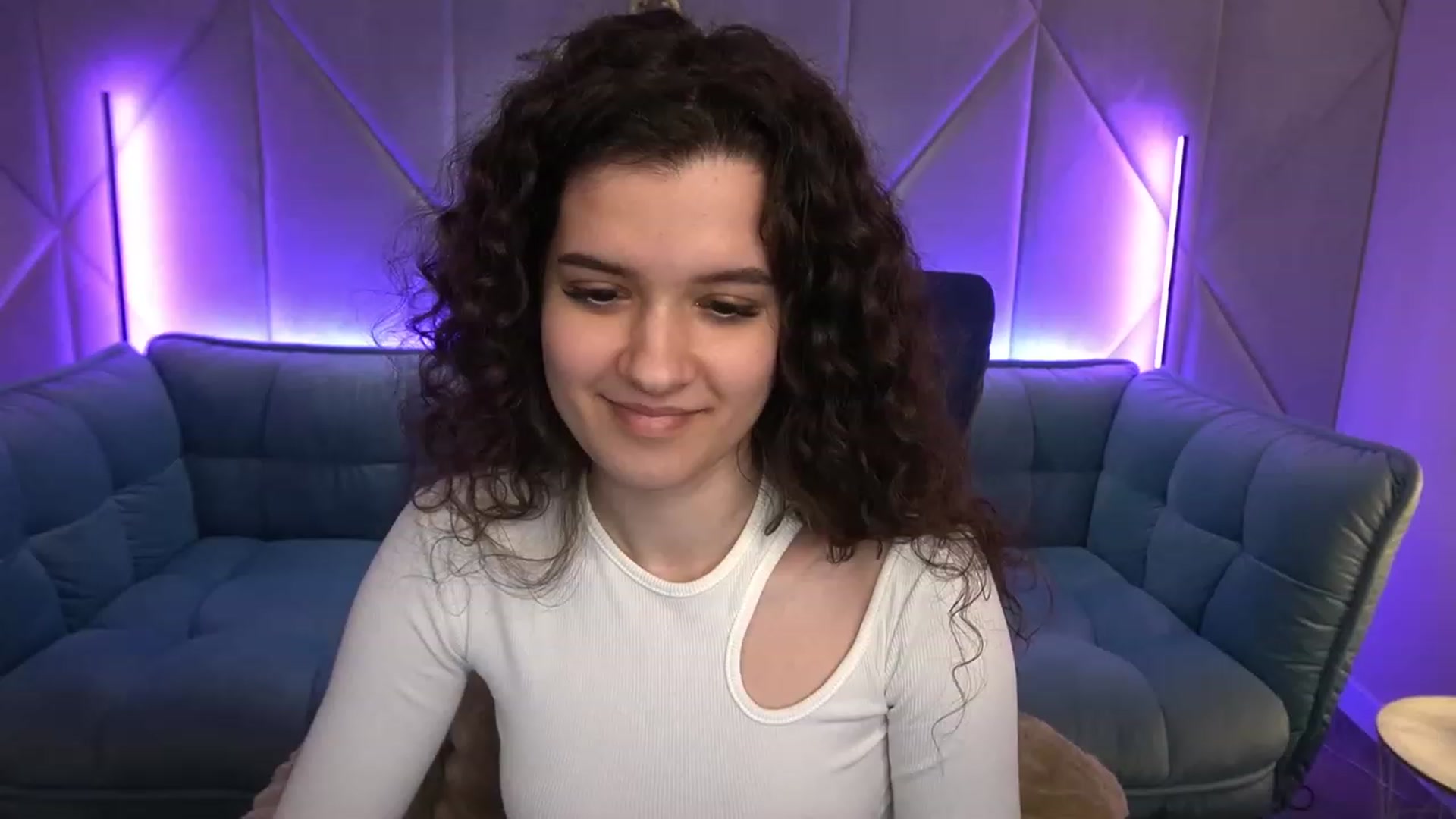 Gallery image thumbnail from Sherry_Li's myfreecams stream on, 02/01/2023, 17:15 image 8 of 20