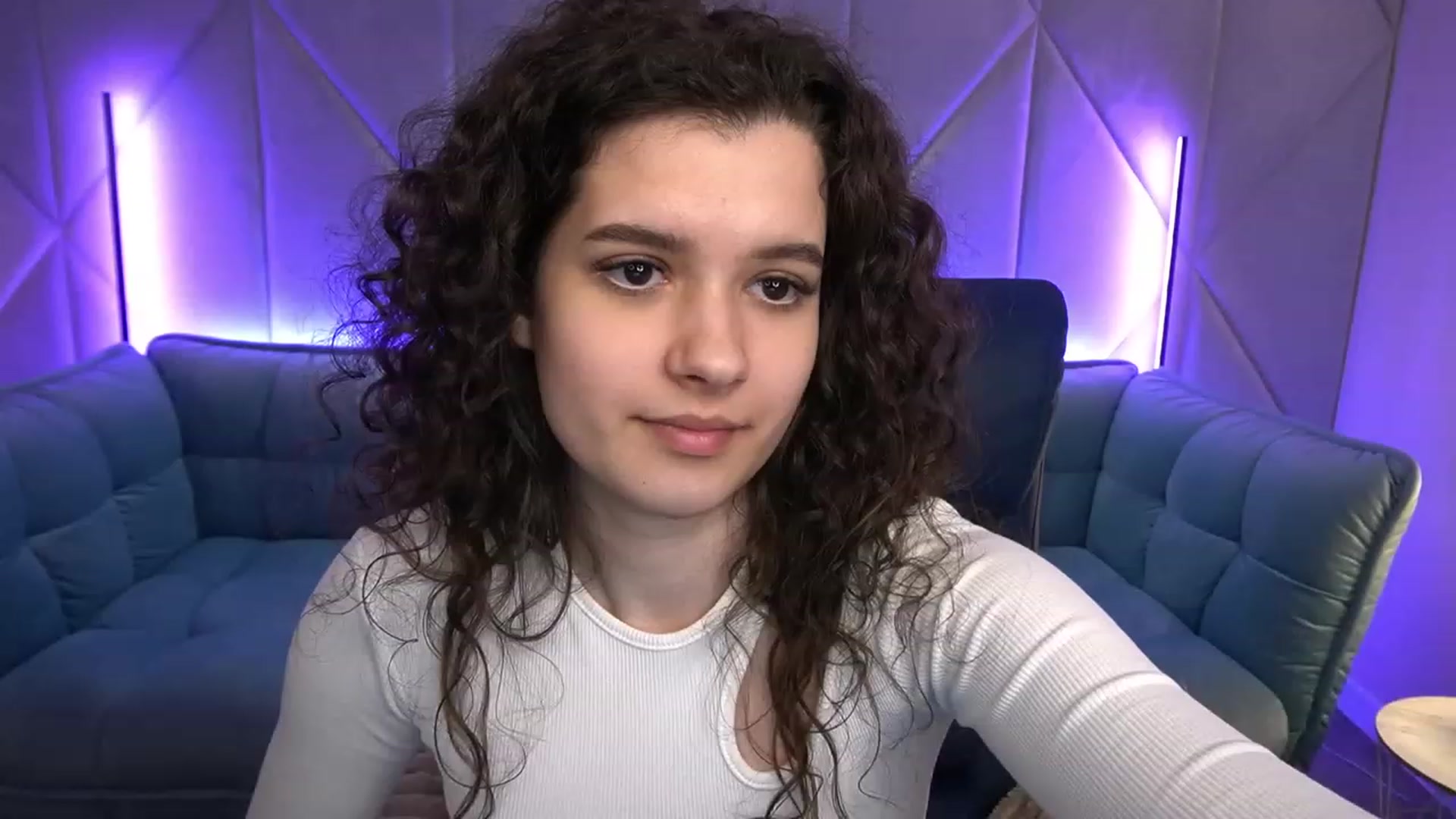 Gallery image thumbnail from Sherry_Li's myfreecams stream on, 02/01/2023, 17:15 image 1 of 20