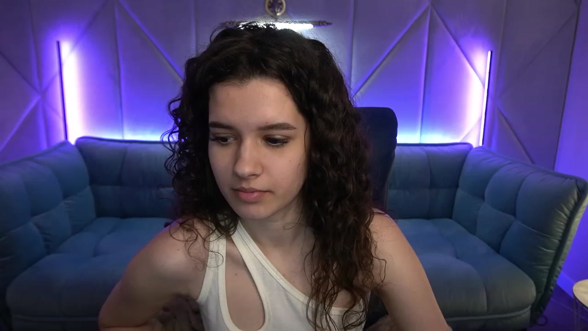 Gallery image thumbnail from Sherry_Li's myfreecams stream on, 02/03/2023, 14:54 image 16 of 20