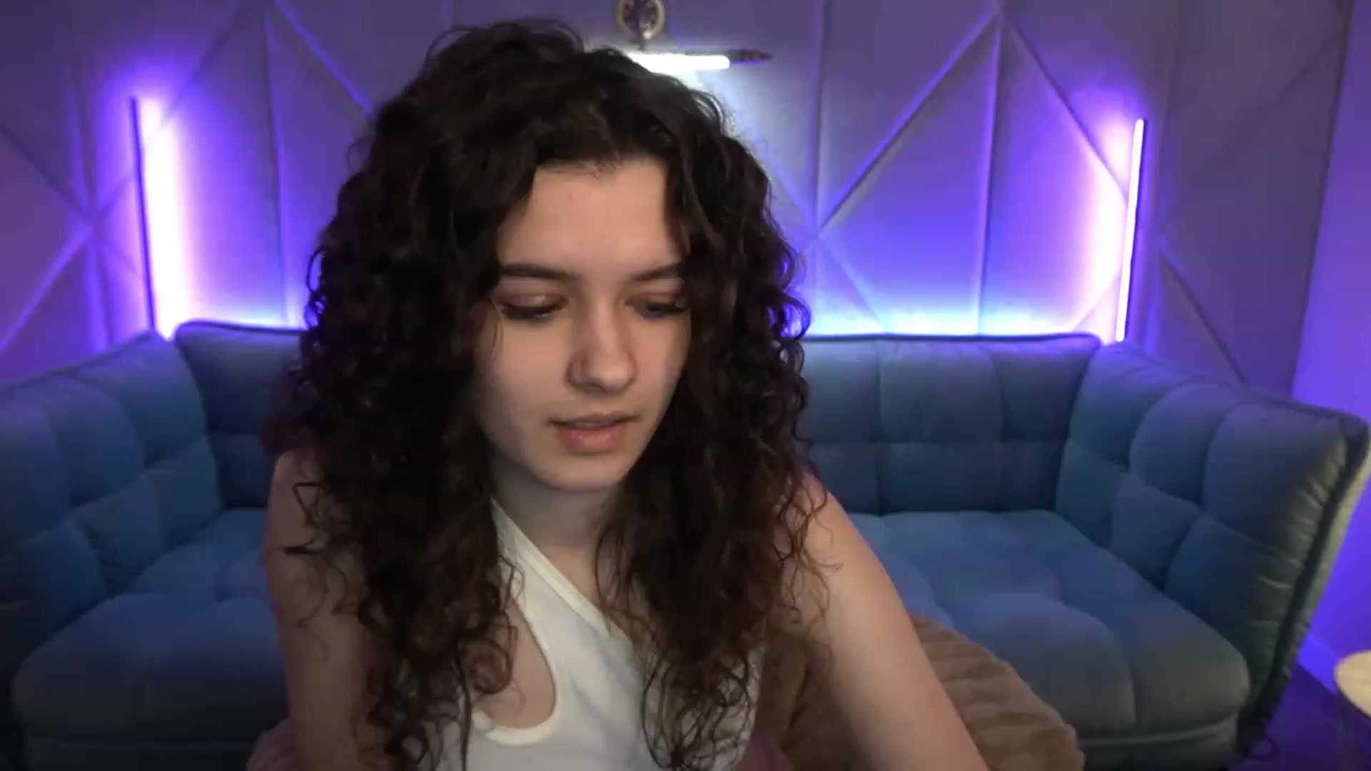 Gallery image thumbnail from Sherry_Li's myfreecams stream on, 02/03/2023, 14:54 image 2 of 20