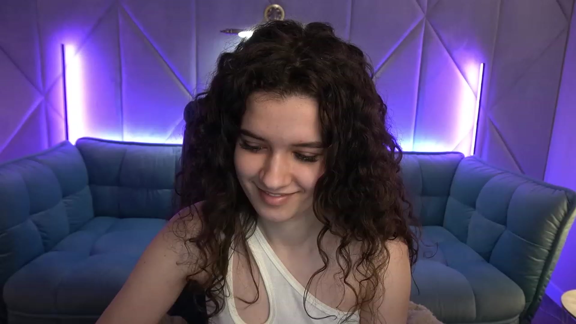 Gallery image thumbnail from Sherry_Li's myfreecams stream on, 02/03/2023, 18:13 image 11 of 20