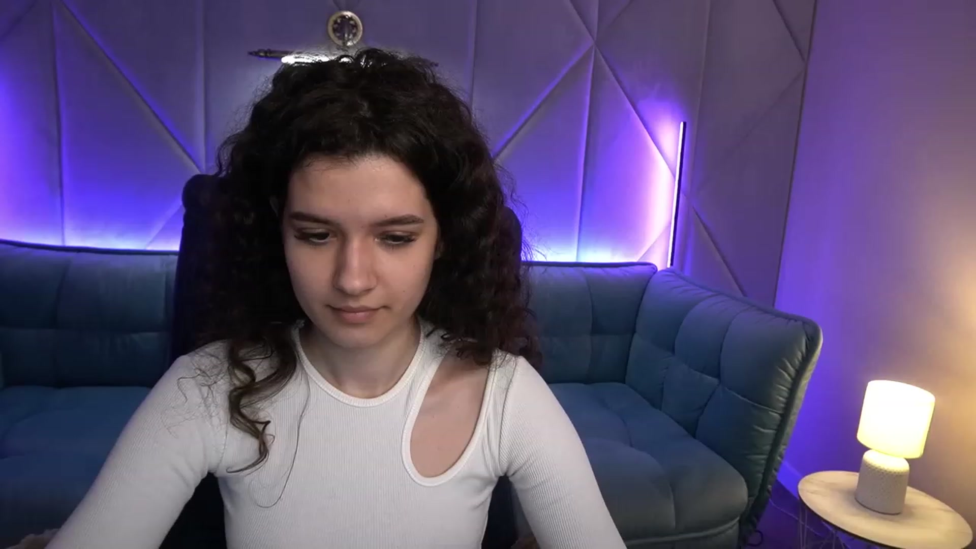 Gallery image thumbnail from Sherry_Li's myfreecams stream on, 02/04/2023, 19:04 image 15 of 20