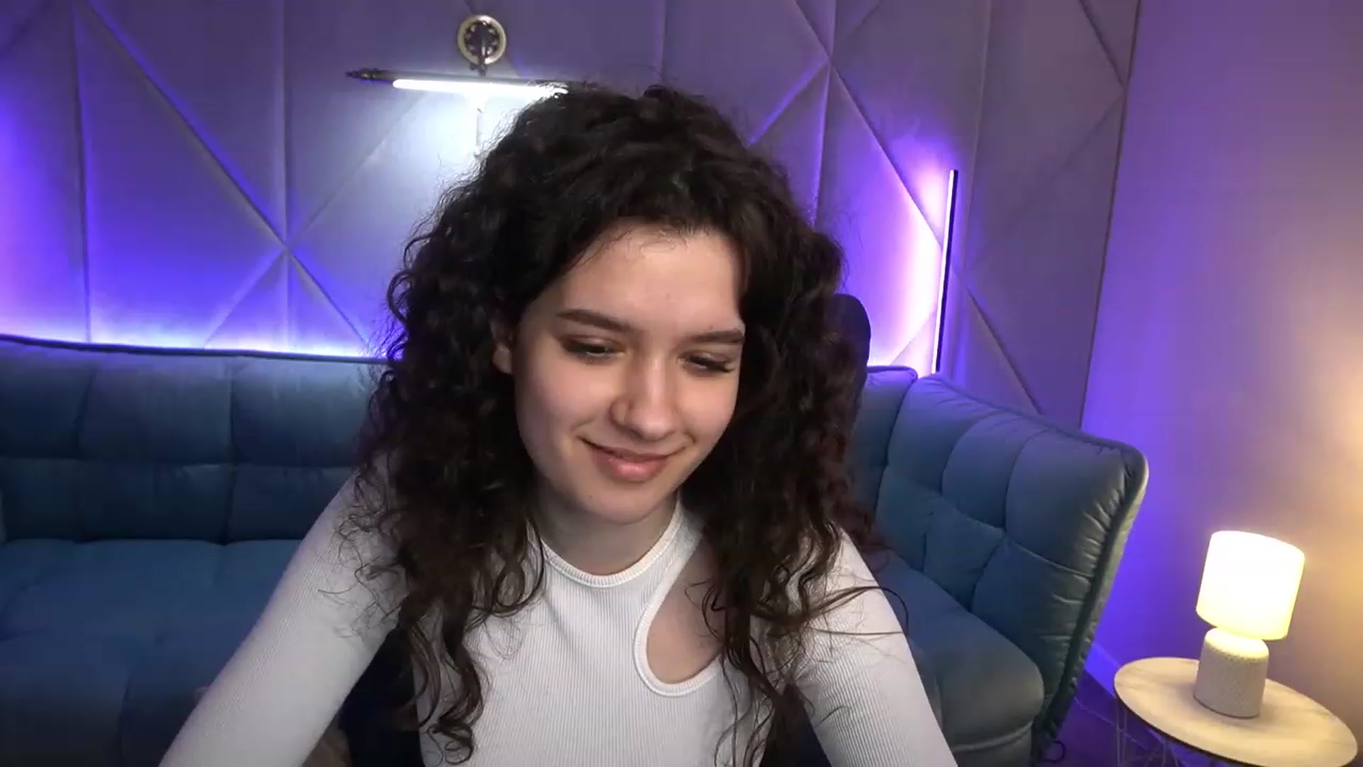 Gallery image thumbnail from Sherry_Li's myfreecams stream on, 02/04/2023, 19:04 image 17 of 20