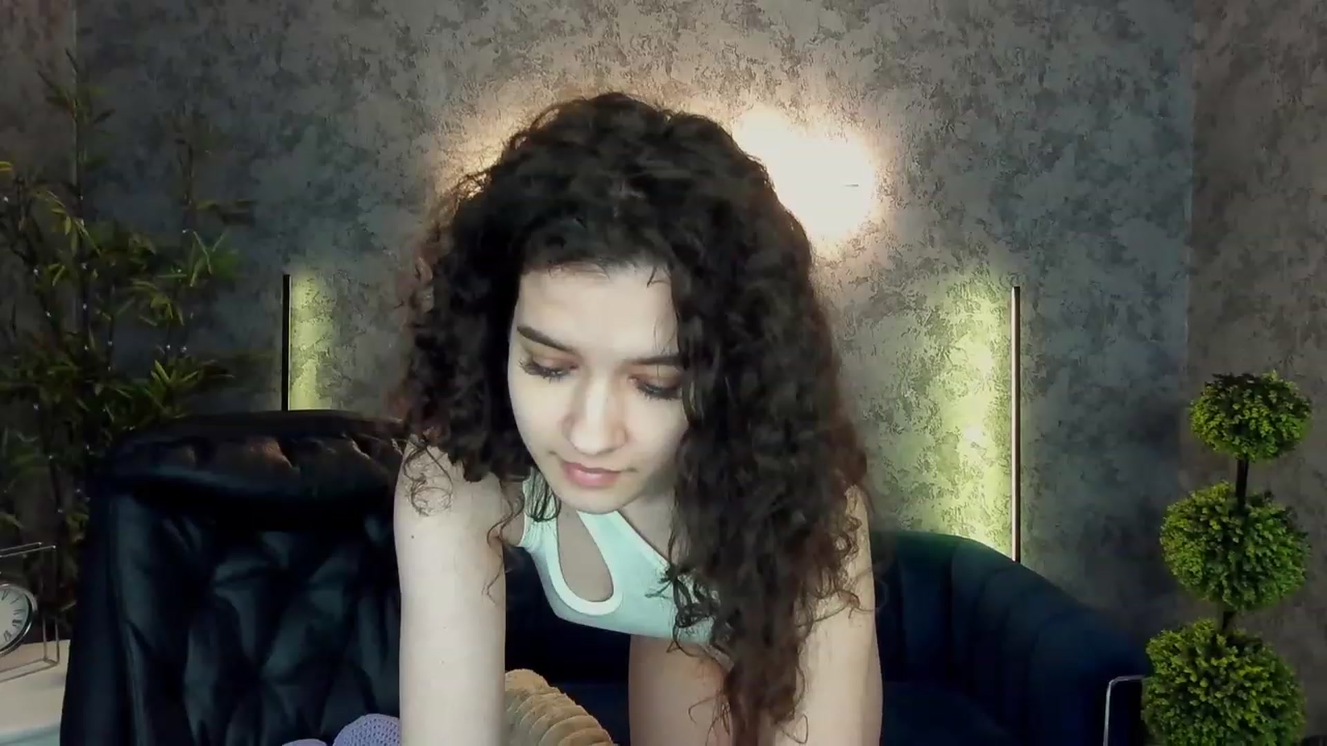 Gallery image thumbnail from Sherry_Li's myfreecams stream on, 02/09/2023, 14:21 image 20 of 20