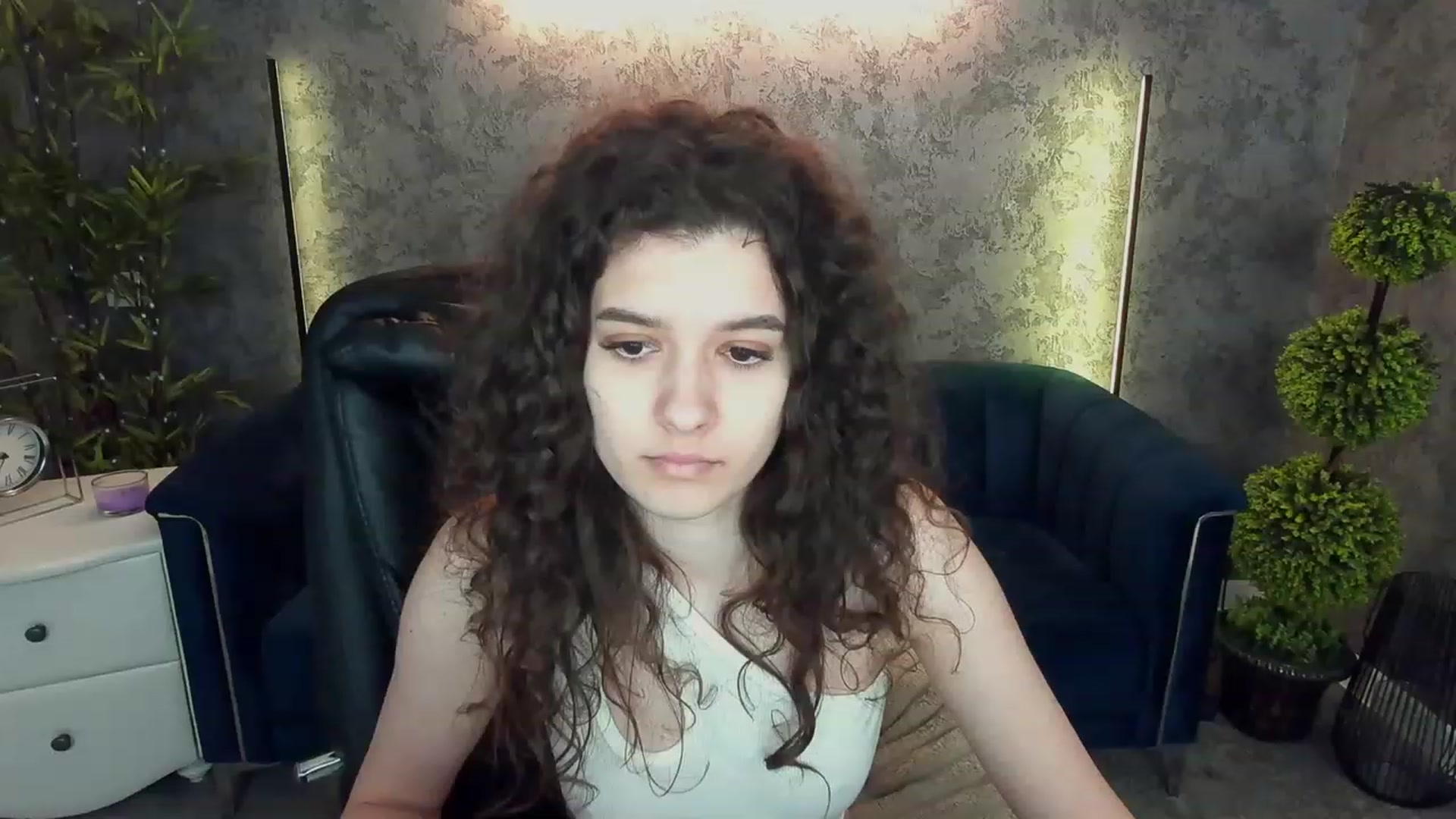 Gallery image thumbnail from Sherry_Li's myfreecams stream on, 02/09/2023, 14:21 image 16 of 20