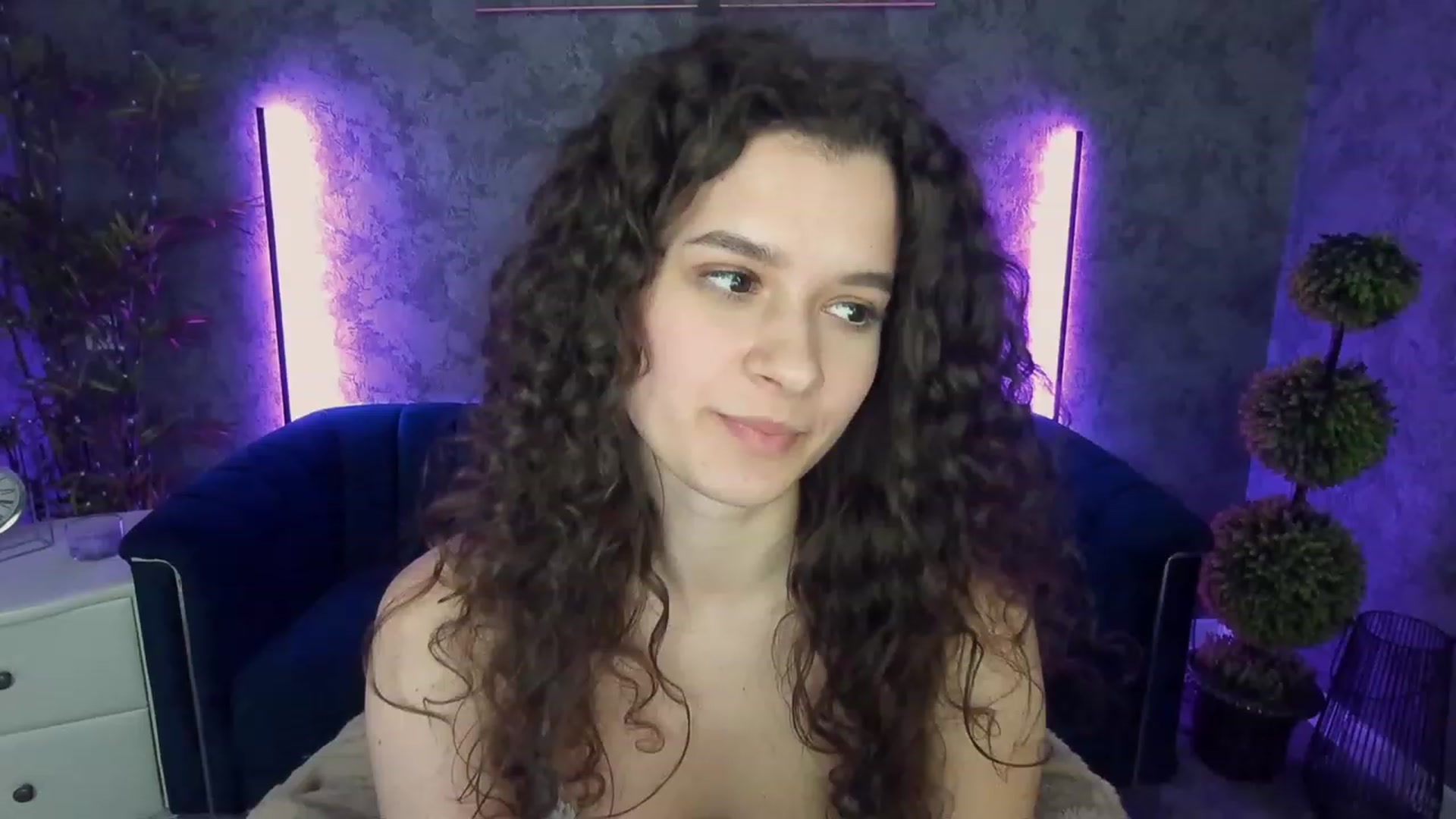 Gallery image thumbnail from Sherry_Li's myfreecams stream on, 02/15/2023, 18:24 image 9 of 20