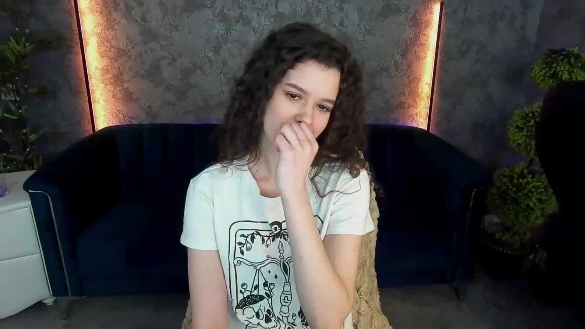 Gallery image thumbnail from Sherry_Li's myfreecams stream on, 02/23/2023, 15:21 image 3 of 20