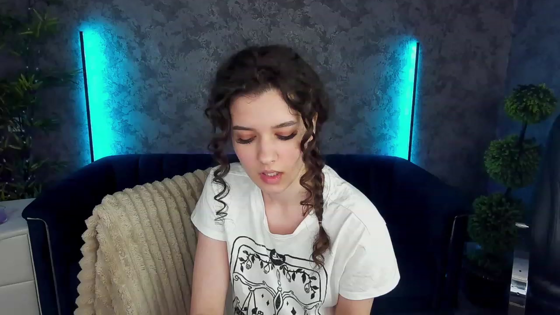 Gallery image thumbnail from Sherry_Li's myfreecams stream on, 02/24/2023, 14:42 image 15 of 20