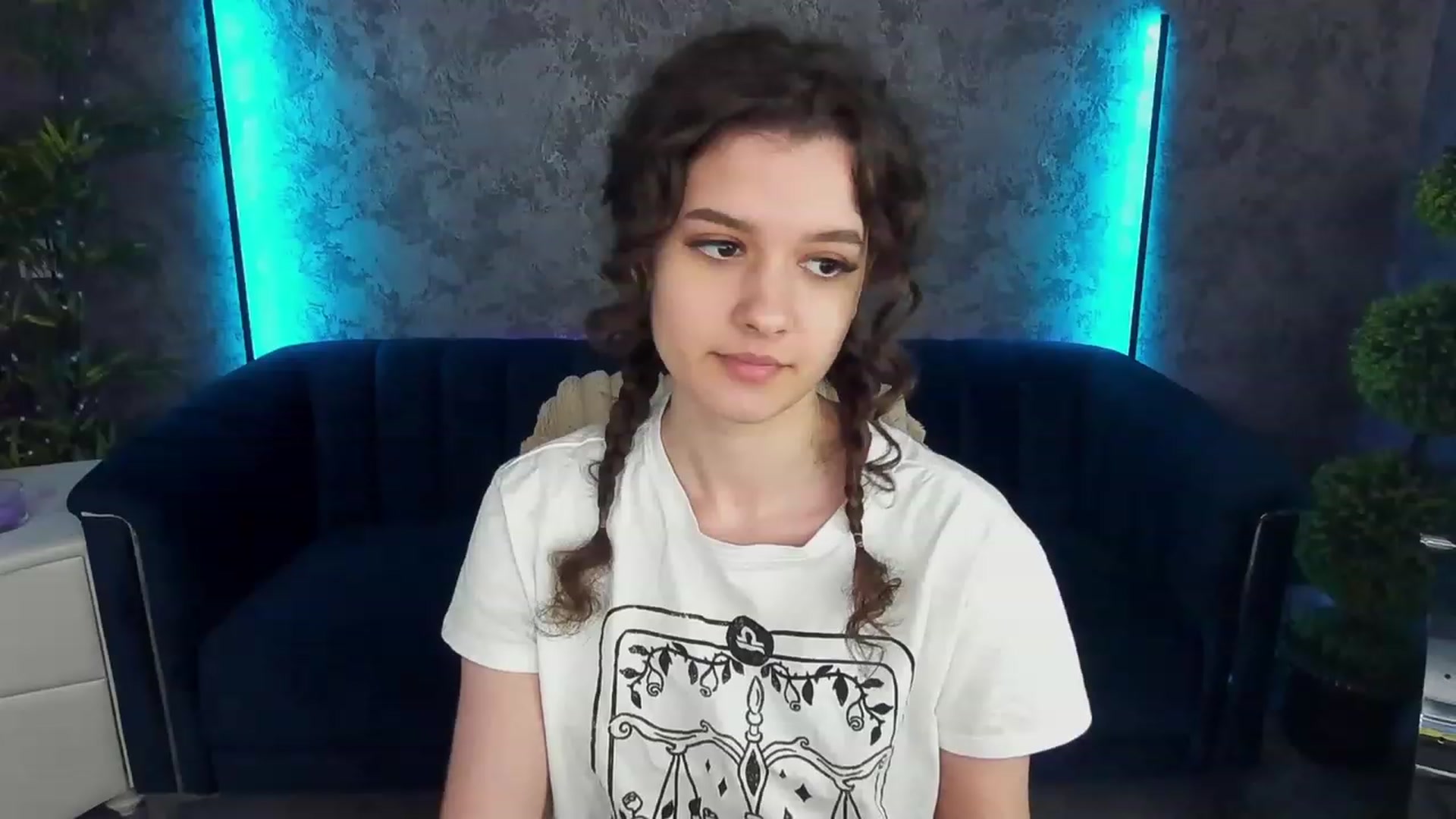 Gallery image thumbnail from Sherry_Li's myfreecams stream on, 02/24/2023, 14:42 image 2 of 20