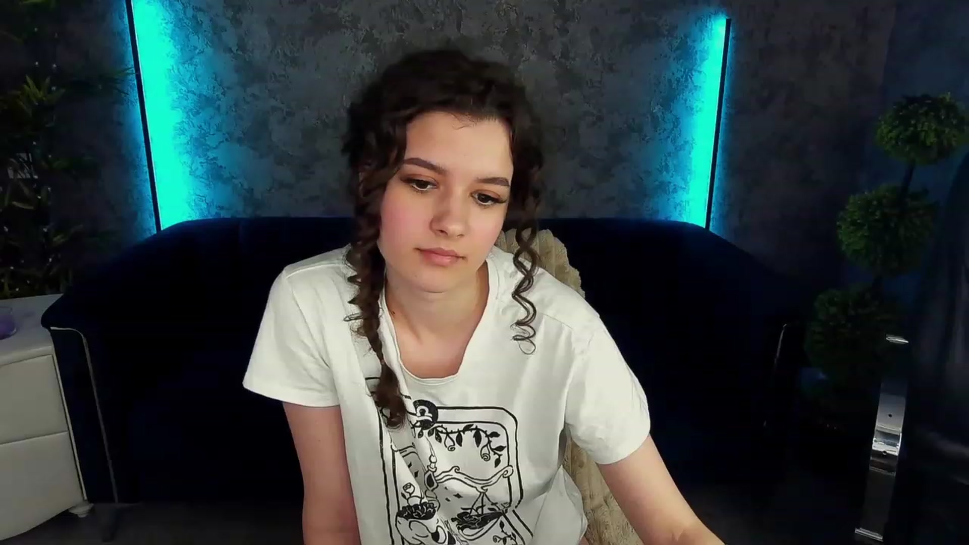Gallery image thumbnail from Sherry_Li's myfreecams stream on, 02/24/2023, 16:51 image 4 of 20