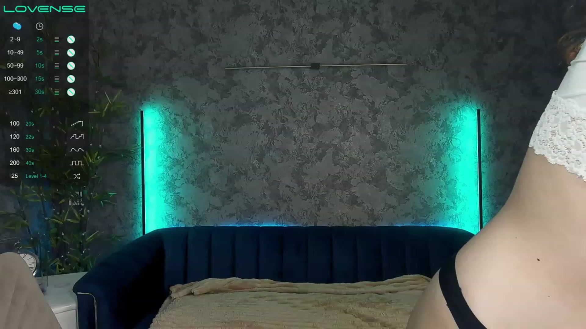 Gallery image thumbnail from Sherry_Li's myfreecams stream on, 03/20/2023, 15:34 image 19 of 20