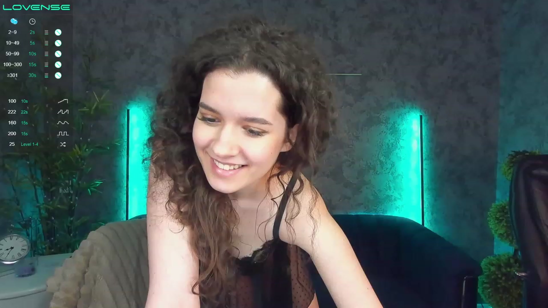 Gallery image thumbnail from Sherry_Li's myfreecams stream on, 03/23/2023, 15:25 image 16 of 20