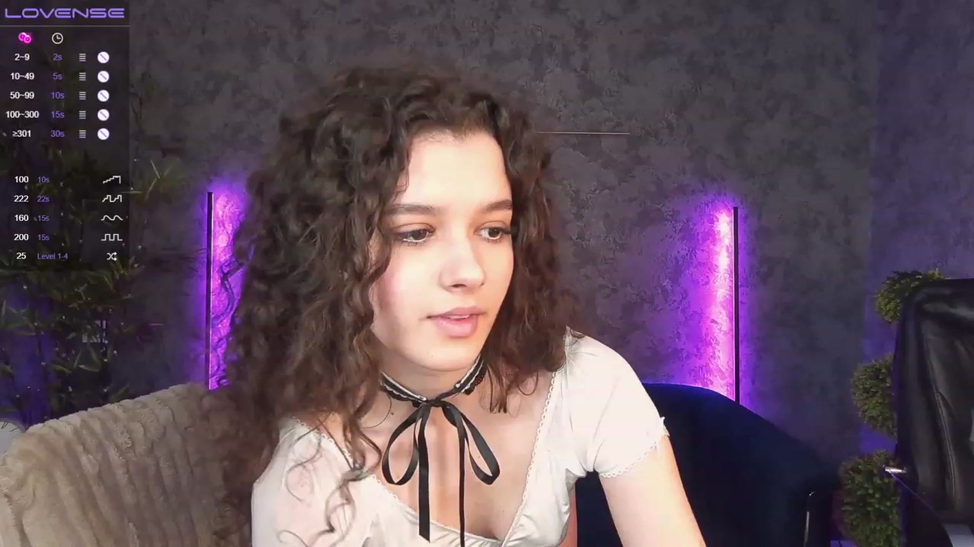 Gallery image thumbnail from Sherry_Li's myfreecams stream on, 03/25/2023, 14:14 image 2 of 20