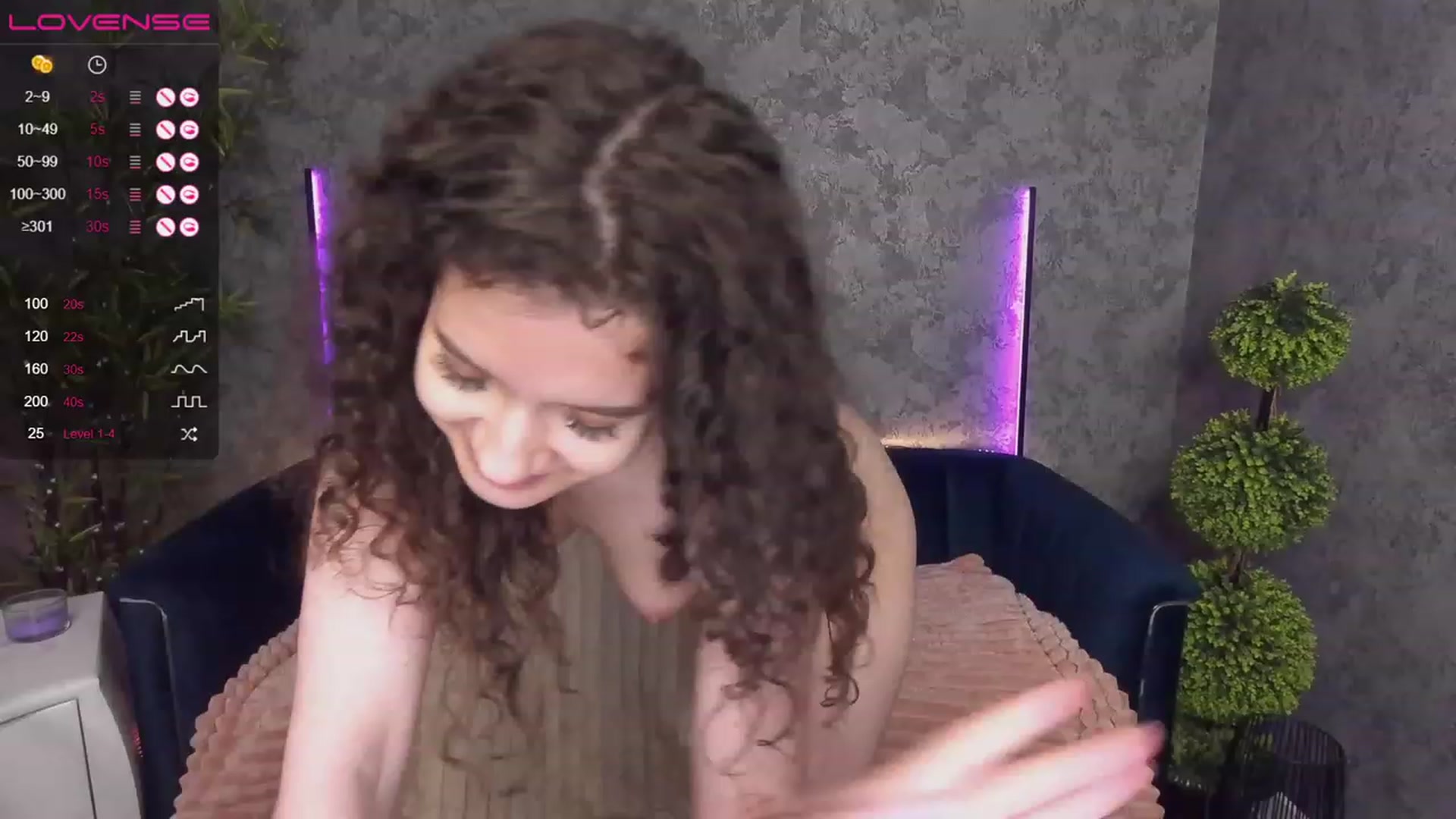 Gallery image thumbnail from Sherry_Li's myfreecams stream on, 06/16/2023, 14:39 image 15 of 20