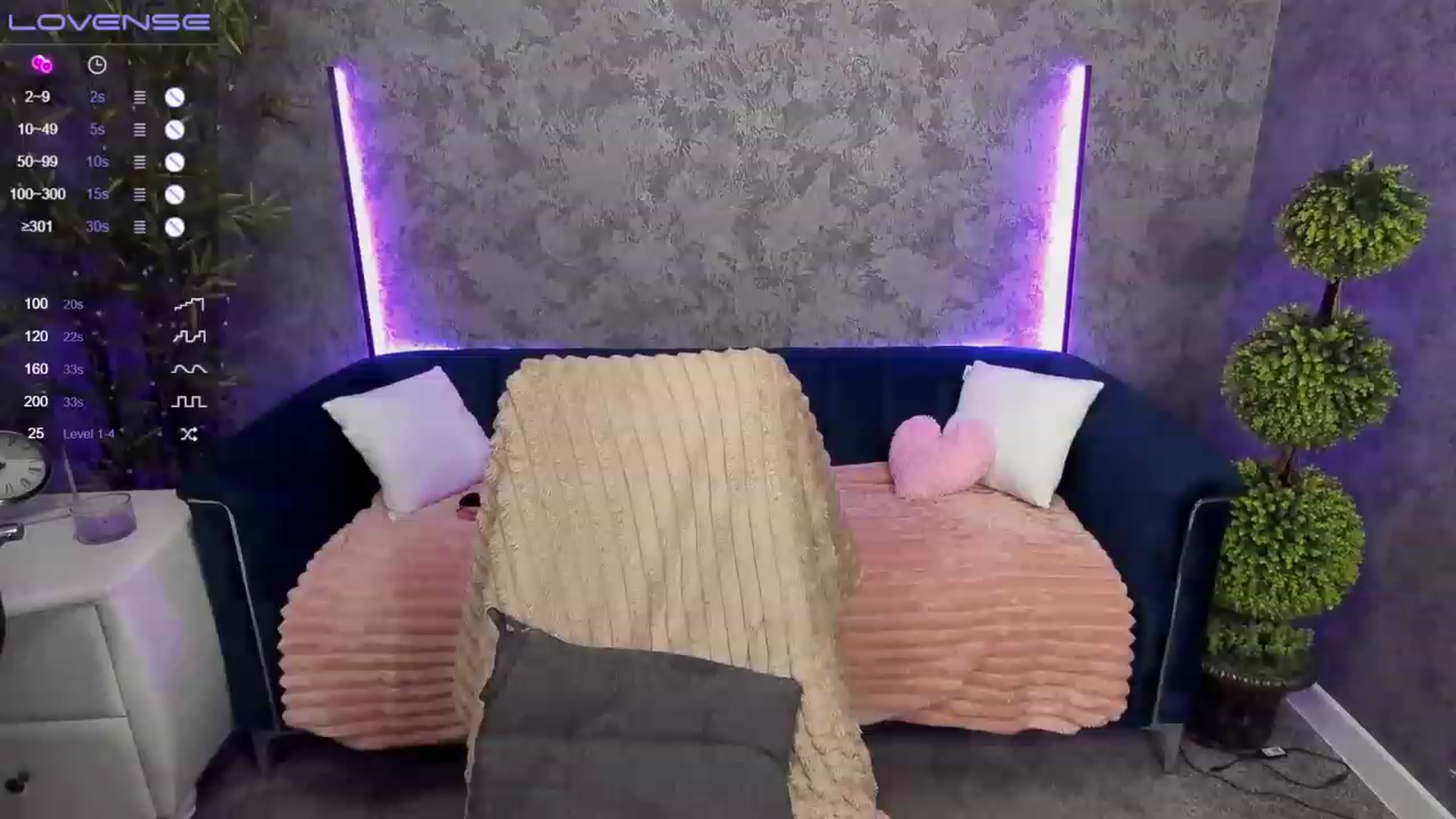 Gallery image thumbnail from Sherry_Li's myfreecams stream on, 07/08/2023, 16:14 image 18 of 20