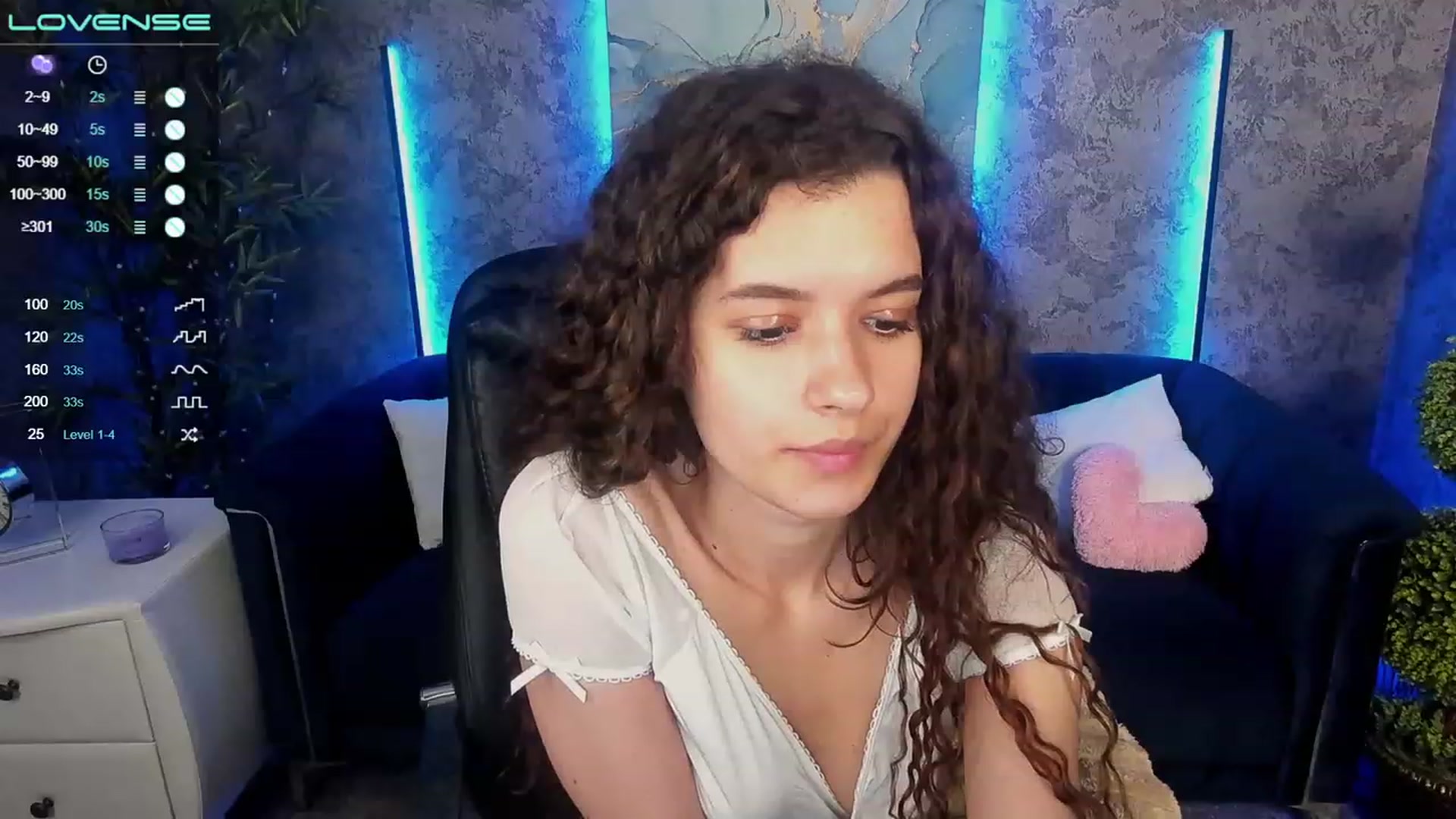 Gallery image thumbnail from Sherry_Li's myfreecams stream on, 07/27/2023, 16:07 image 20 of 20
