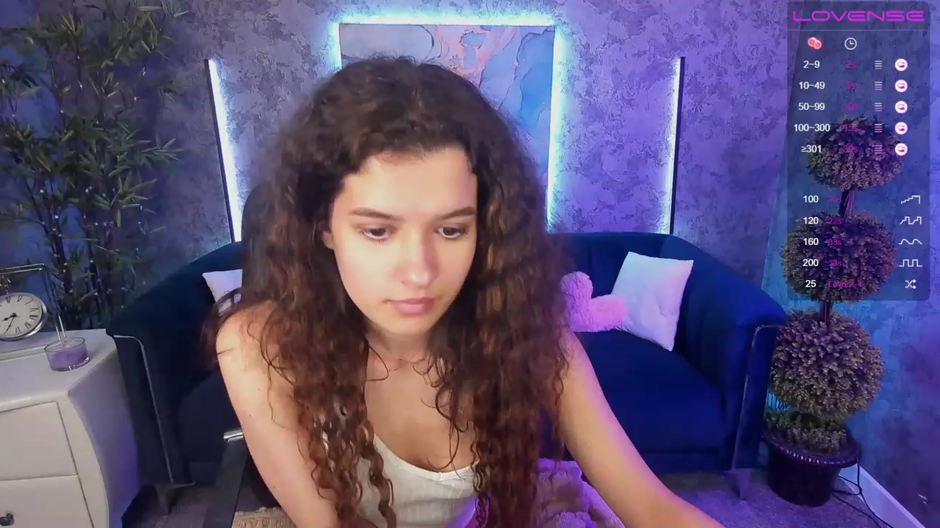 Gallery image thumbnail from Sherry_Li's myfreecams stream on, 08/05/2023, 13:35 image 6 of 20