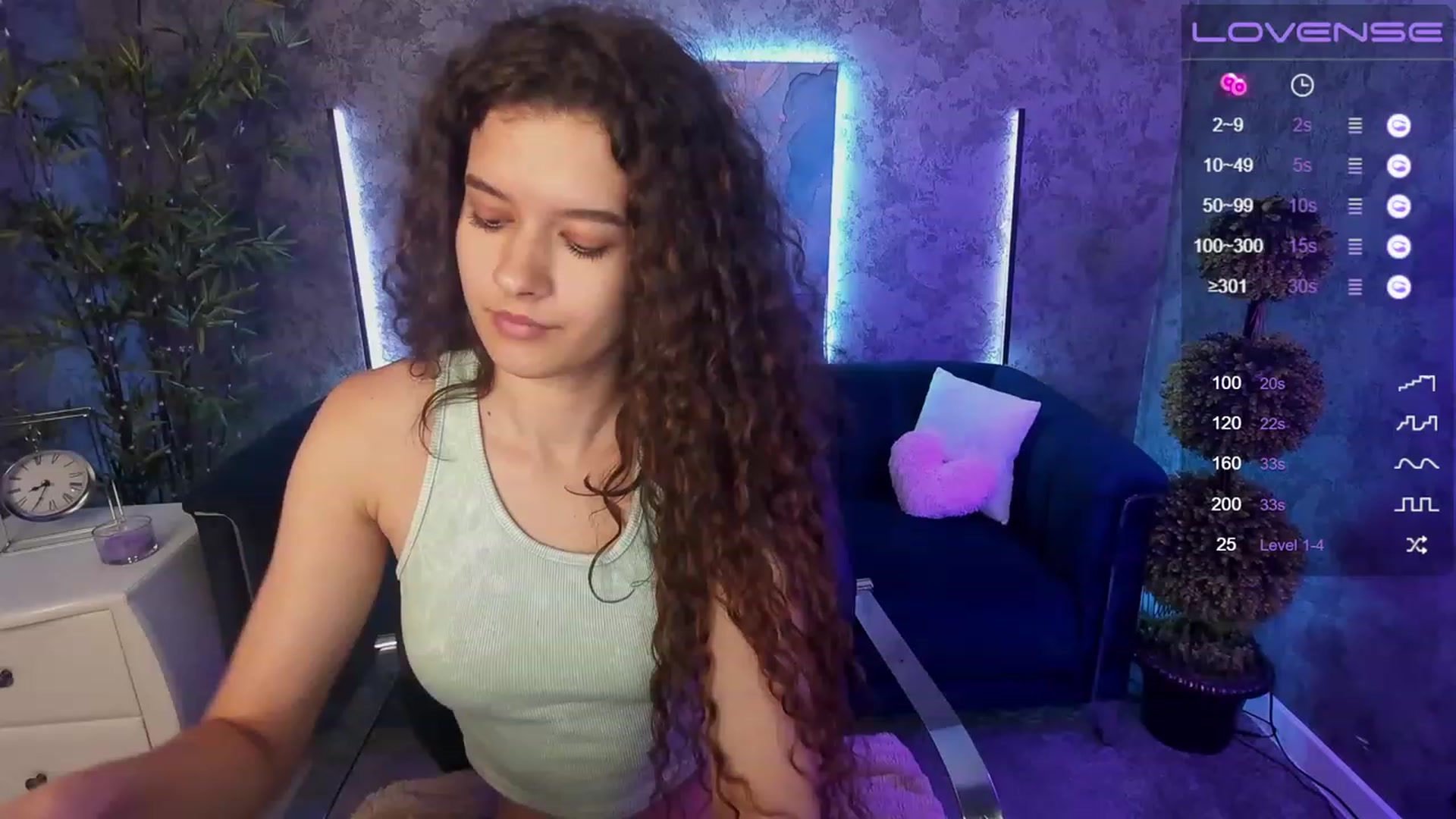 Gallery image thumbnail from Sherry_Li's myfreecams stream on, 08/06/2023, 14:07 image 2 of 20