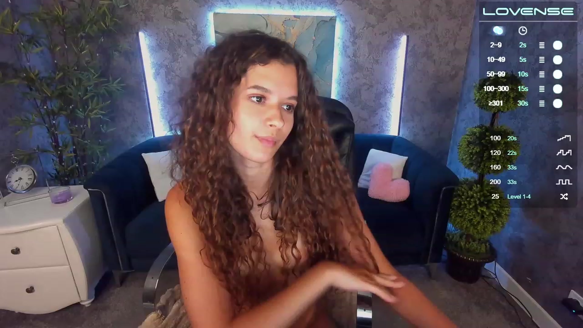 Gallery image thumbnail from Sherry_Li's myfreecams stream on, 09/03/2023, 16:22 image 16 of 20