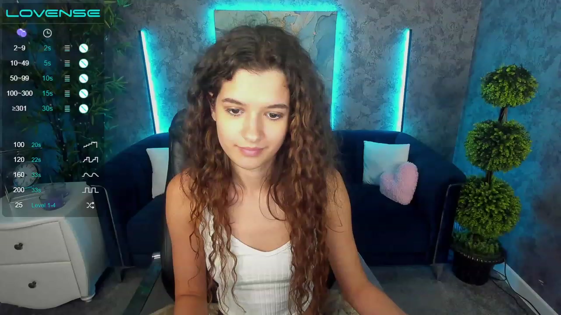 Gallery image thumbnail from Sherry_Li's myfreecams stream on, 09/23/2023, 17:12 image 5 of 20