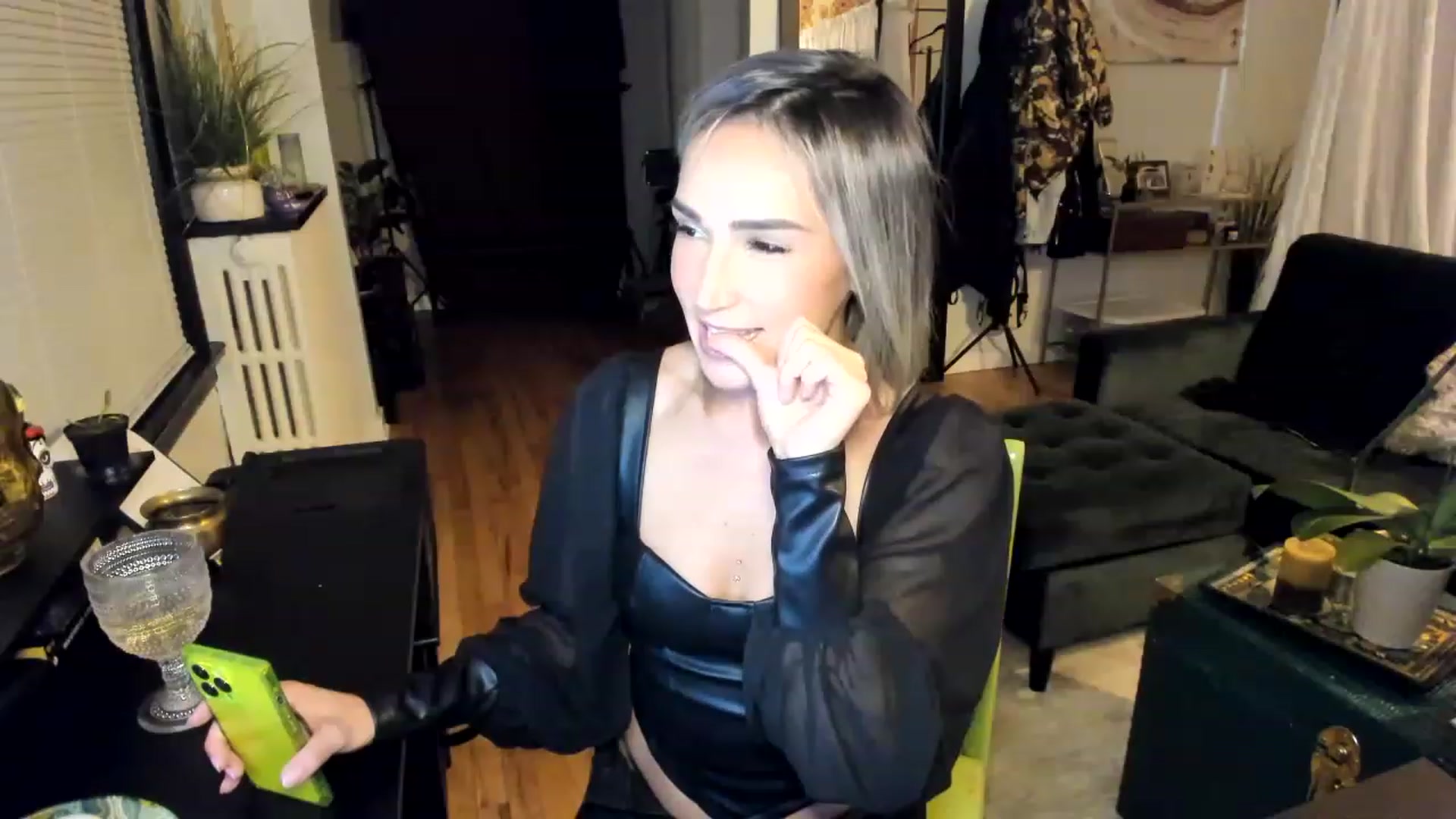 Gallery image thumbnail from ShiaKennedy's myfreecams stream on, 11/17/2022, 02:50 image 8 of 20